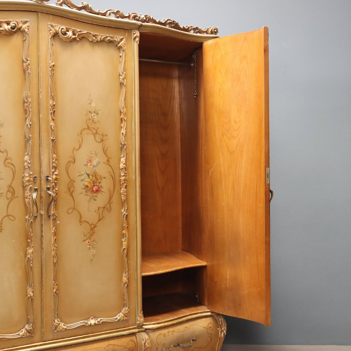 Armadio in stile Barocchetto Veneto Venezia Inizio XX Secolo-photo-1