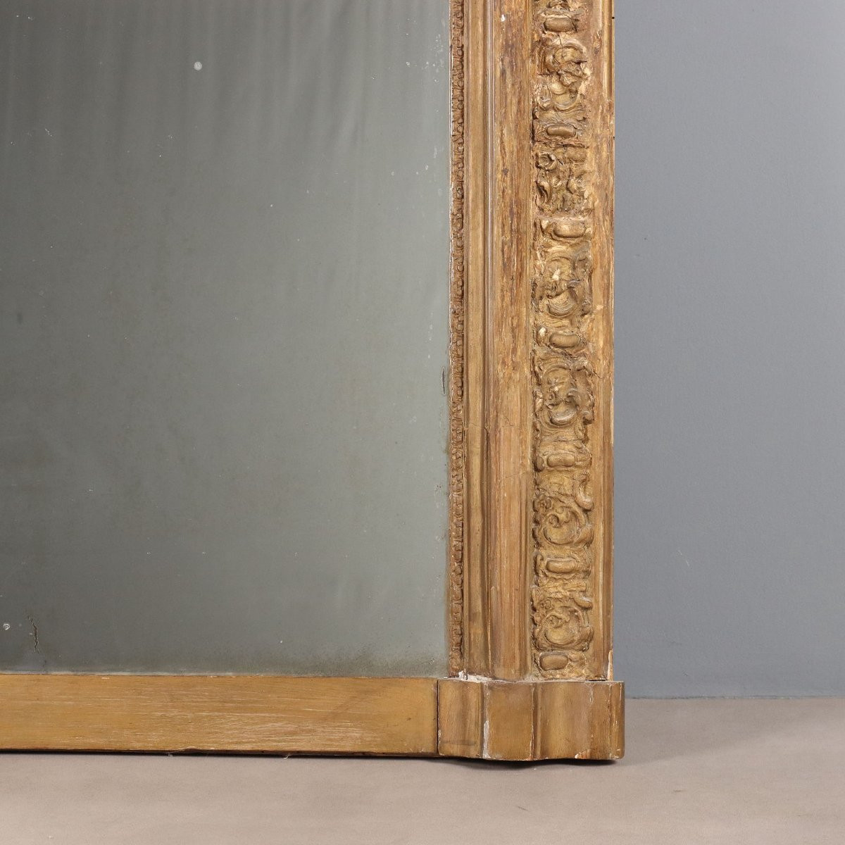 Specchiera in Legno e Pastiglia Intagliati e Dorati Italia Fine XIX Secolo-photo-2