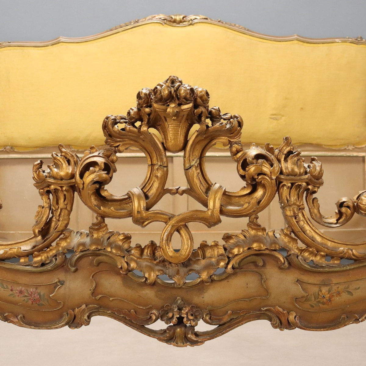 Letto in Abete Intagliato Laccato e Dorato Italia Inizio XX Secolo-photo-3