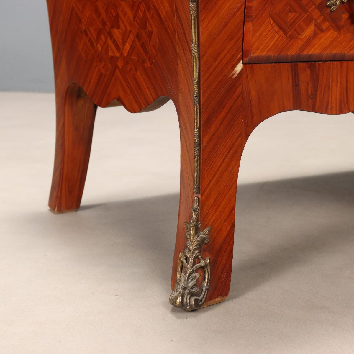 Cassettone in Stile Barocchetto Italia Metà XX Secolo-photo-3