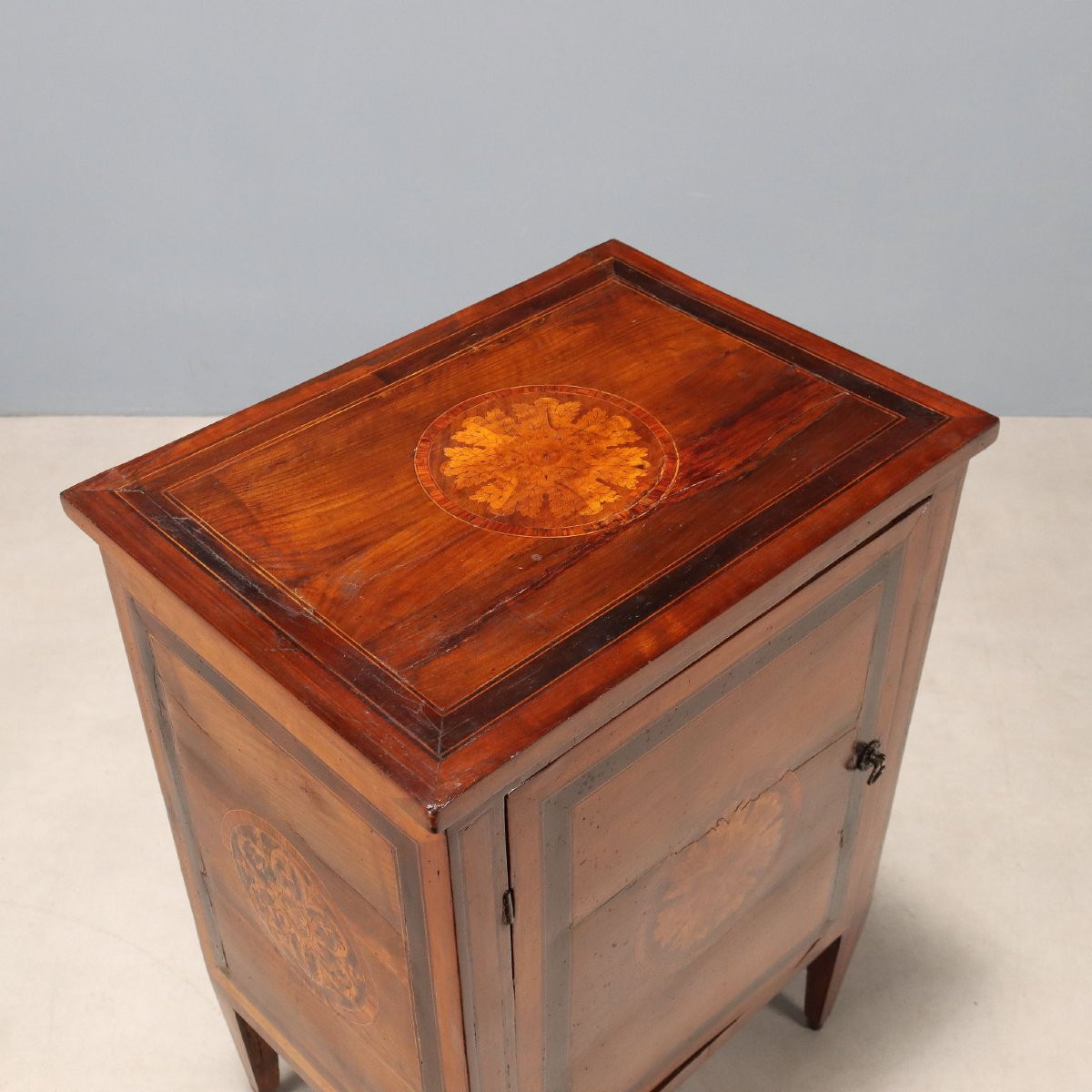 Comodino Neoclassico in Noce Lombardia Fine XVIII Secolo-photo-4