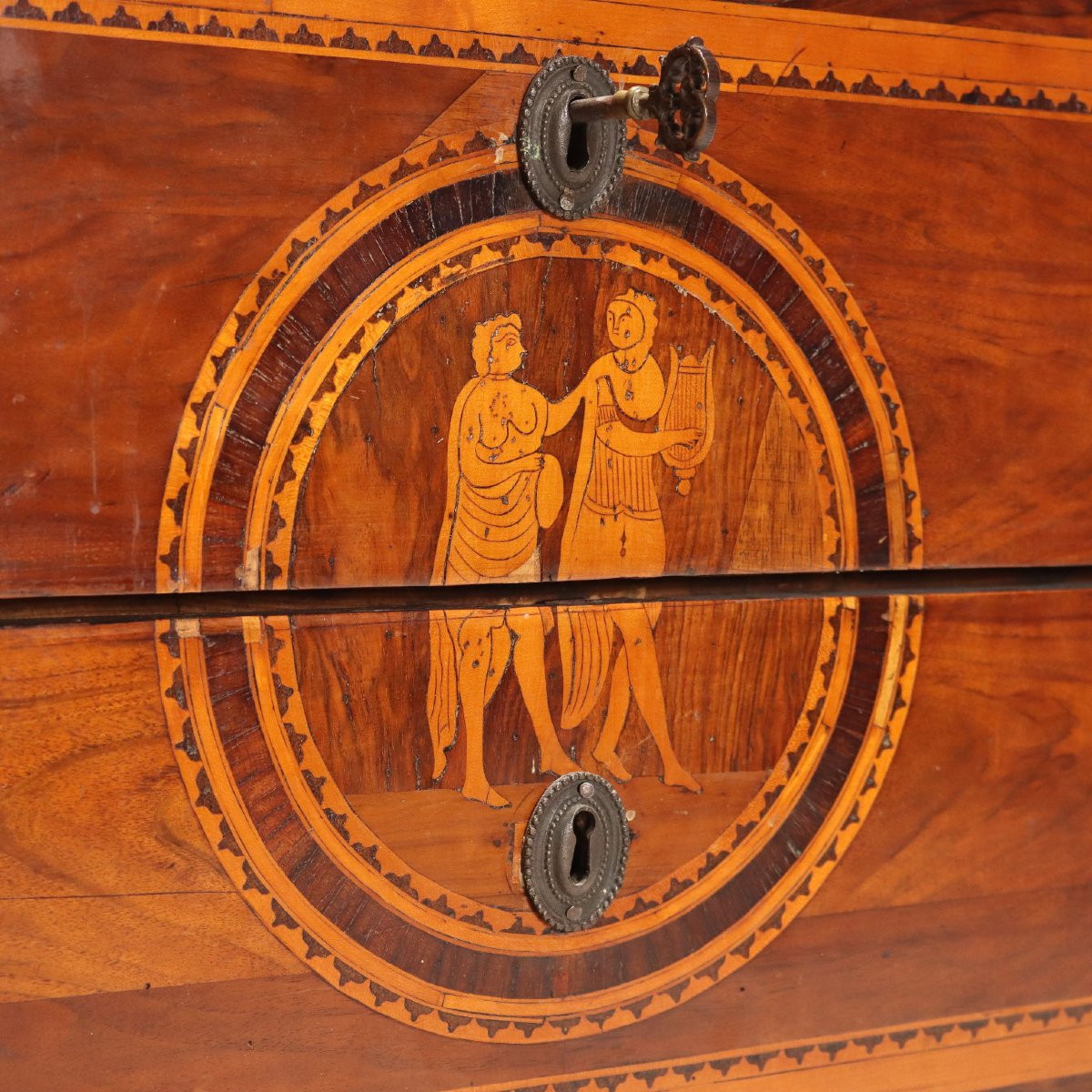 Cassettone Neoclassico in Noce Lombardia Fine XVIII Secolo-photo-3