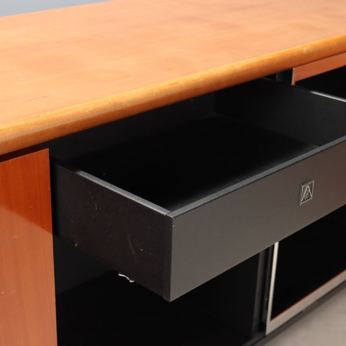 Mobile 'Sheraton' di Giotto Stoppino per Acerbis-photo-3