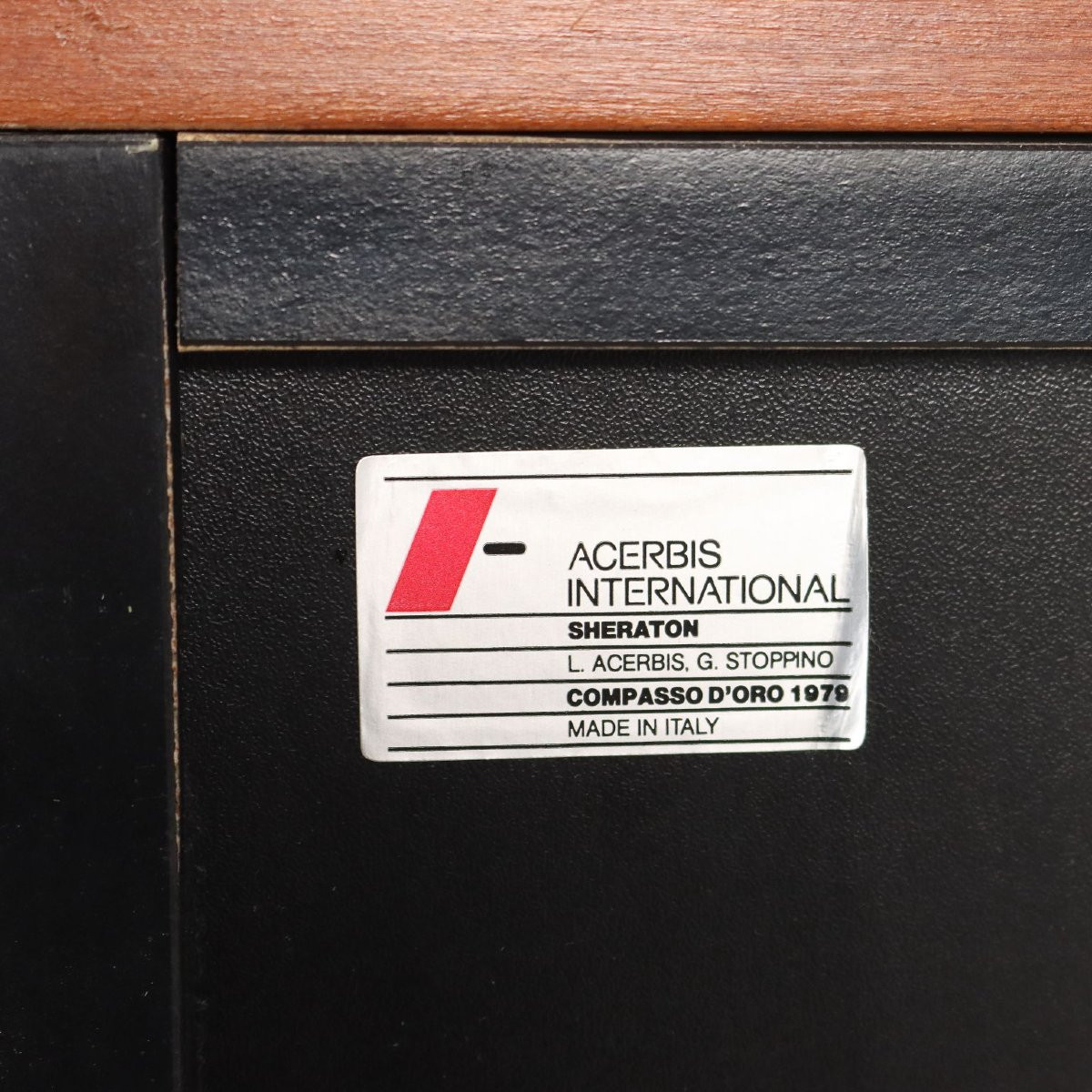 Mobile 'Sheraton' di Giotto Stoppino per Acerbis-photo-8