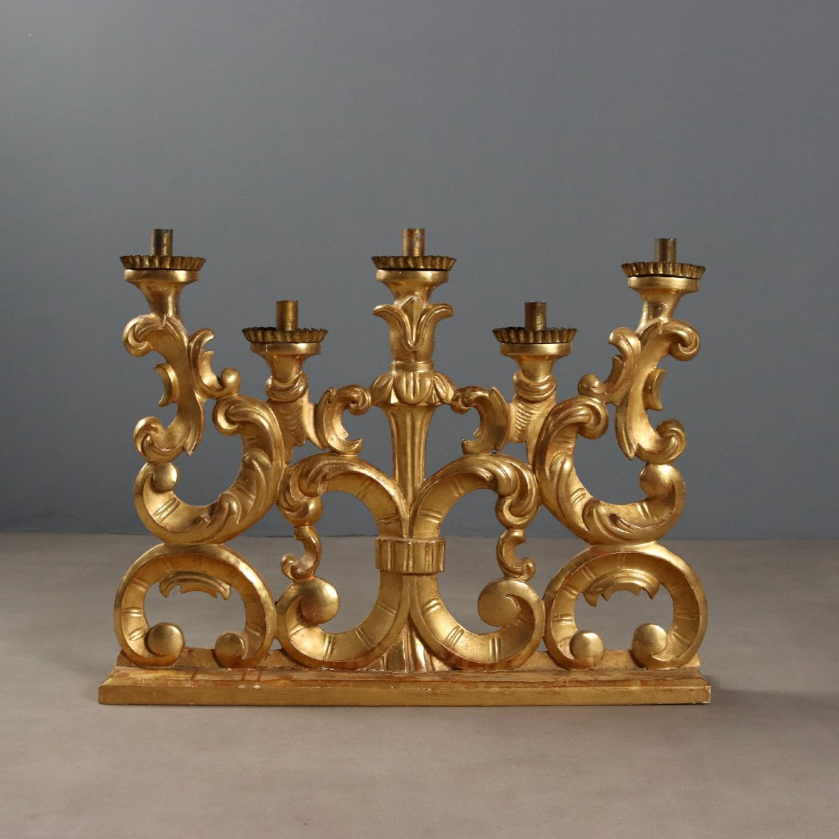 Coppia di Torcieri in Legno Intagliato e Dorato Italia XVIII Secolo-photo-3