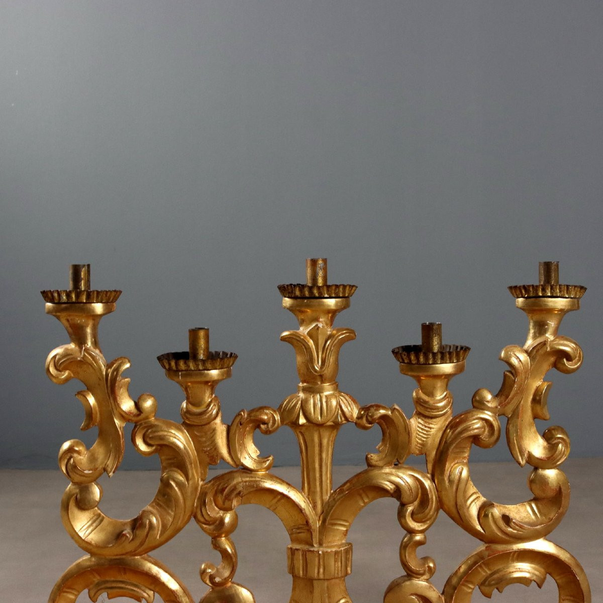 Coppia di Torcieri in Legno Intagliato e Dorato Italia XVIII Secolo-photo-4