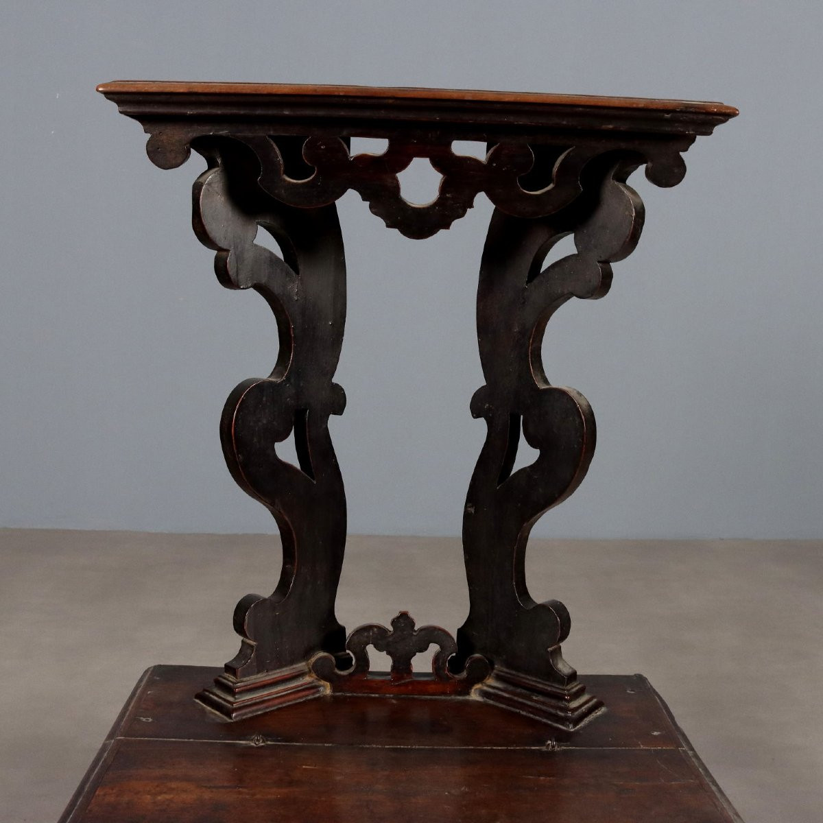 Inginocchiatoio Barocco in Ciliegio Centro Italia XVII Secolo-photo-2