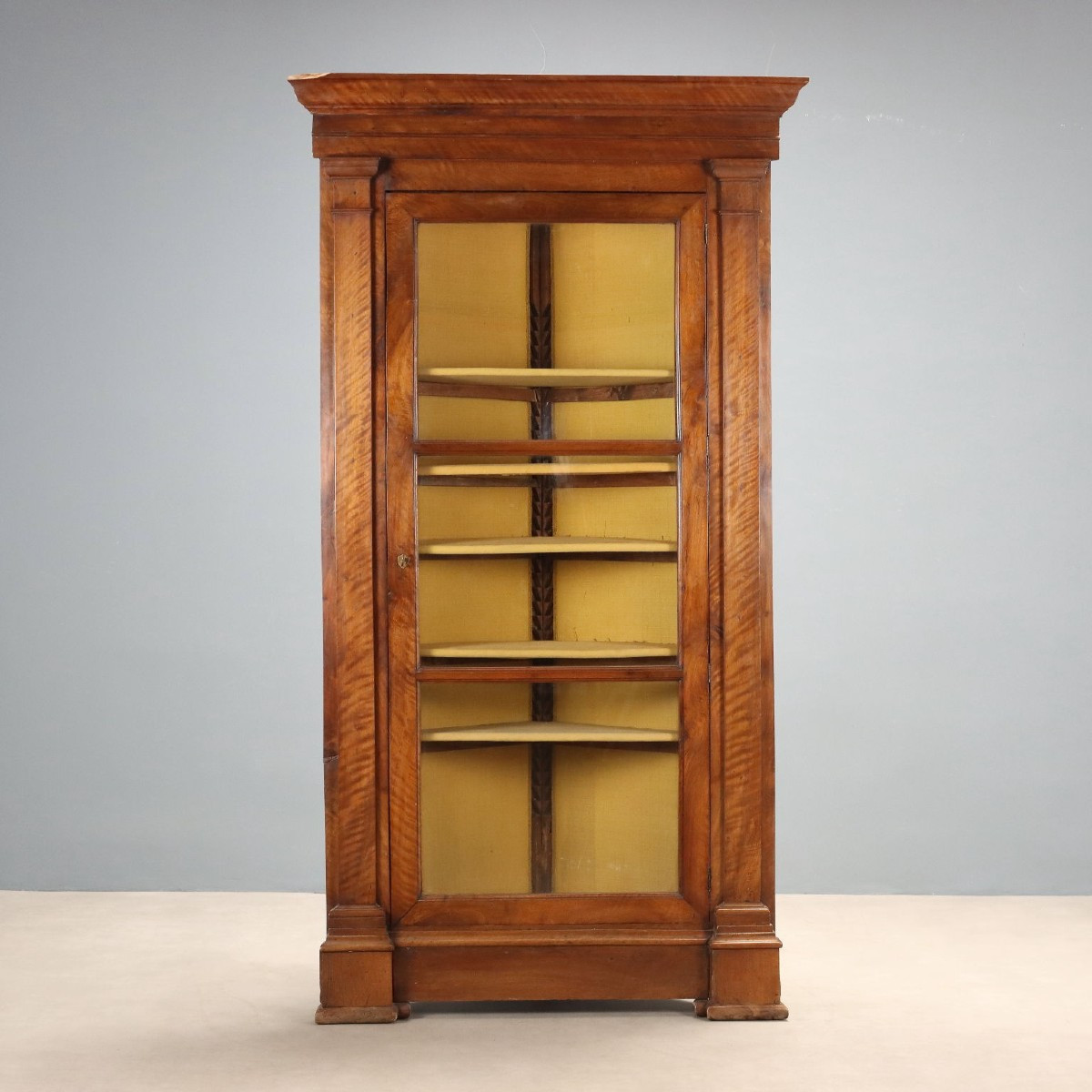 Angoliera Barocca in Noce Italia XVIII Secolo