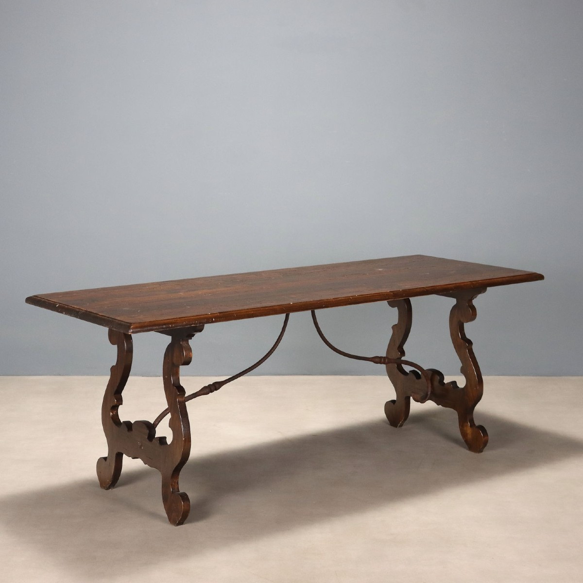 Tavolo in Stile Fratino Italia, inizio XX Secolo