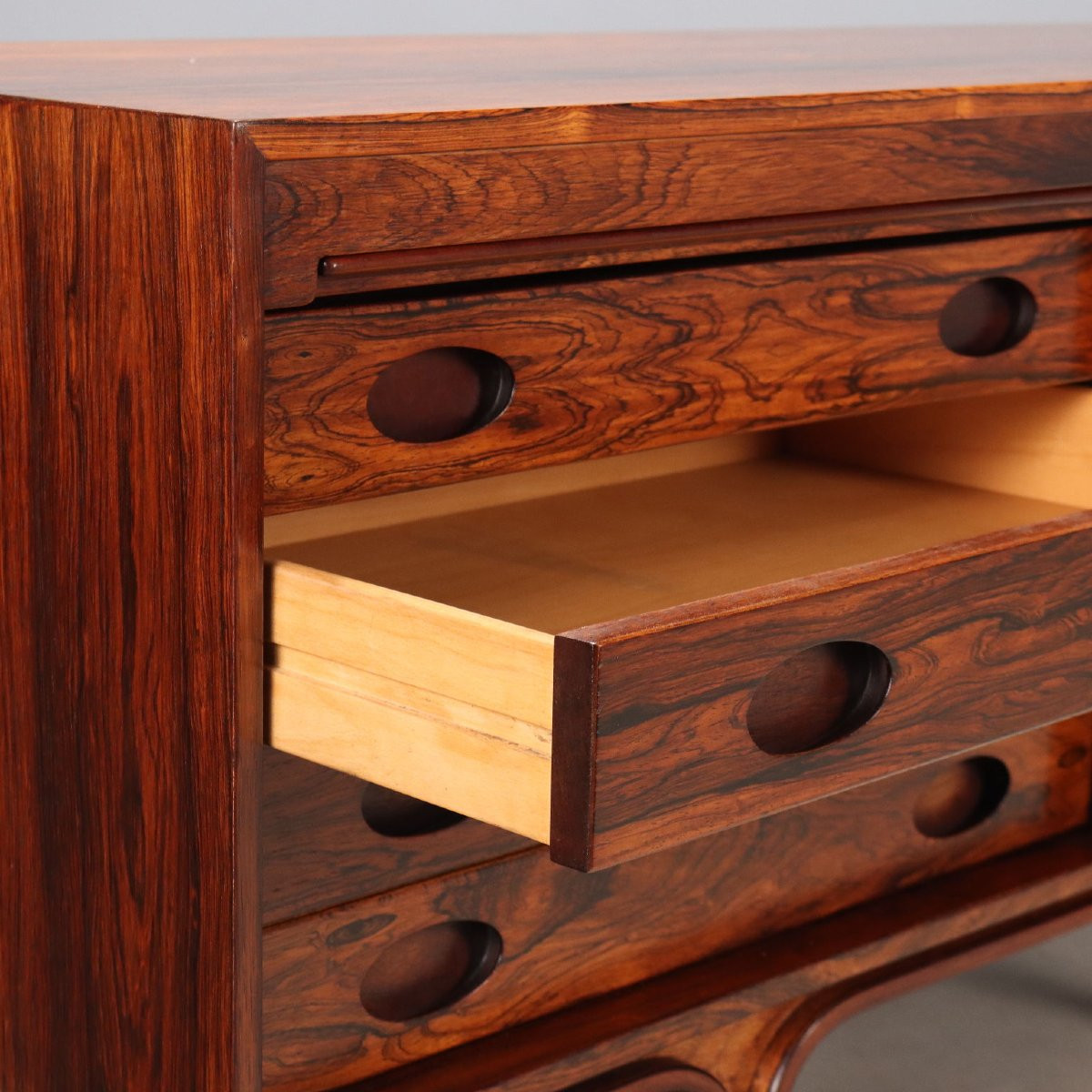 Sideboard '503' di Gianfranco Frattini per Bernini-photo-1