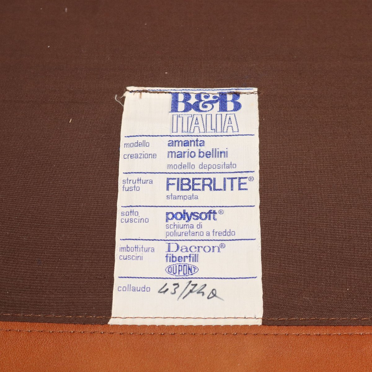 Tre Poltrone 'Amanta' di Mario Bellini Produzione B&B Italia Anni 70-photo-4