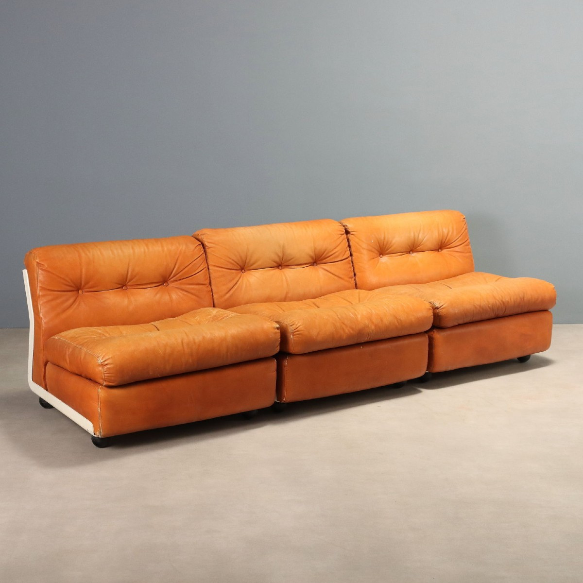 Tre Poltrone 'Amanta' di Mario Bellini Produzione B&B Italia Anni 70