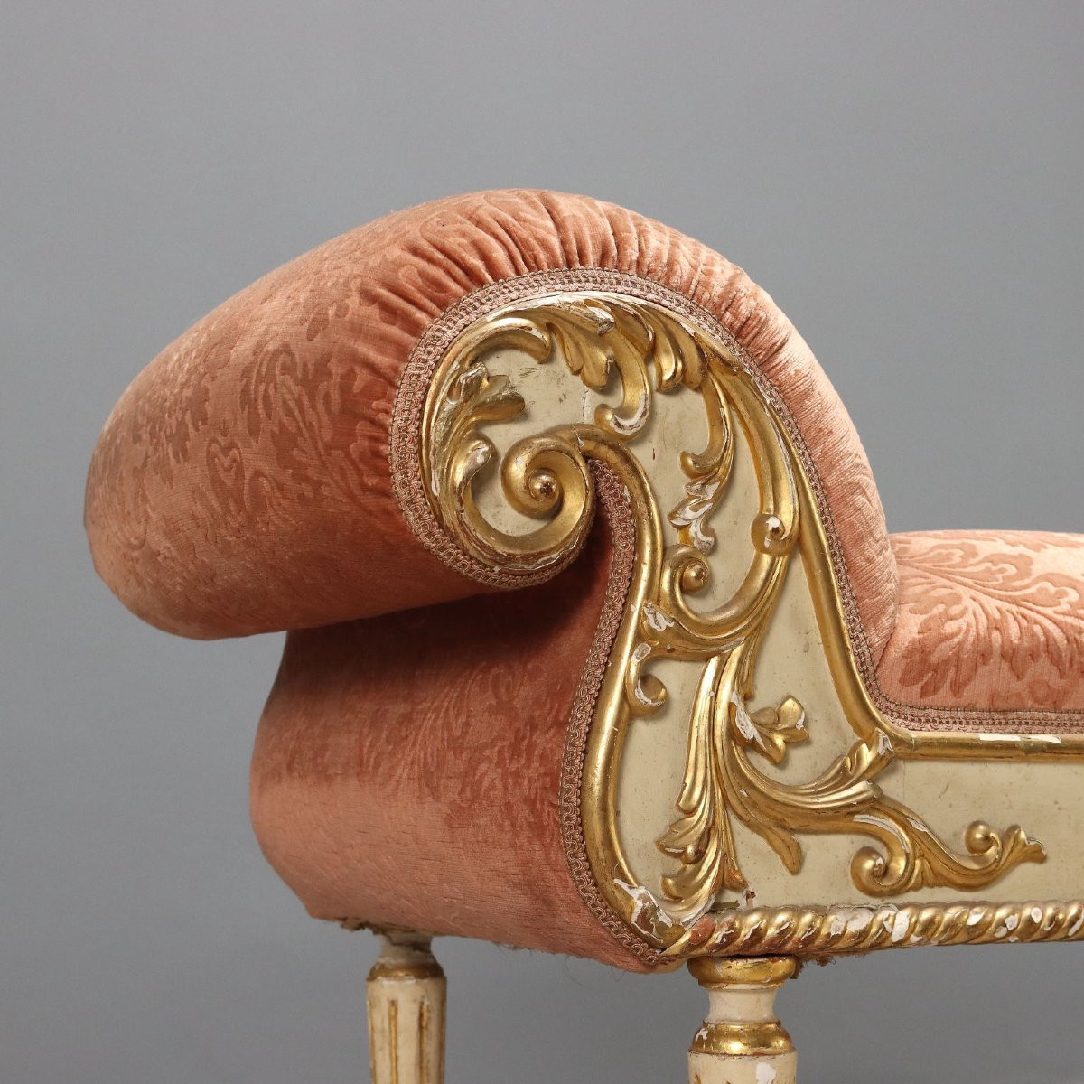 Dormeuse in Stile Neoclassico Laccata e Dorata Italia Fine XIX Secolo-photo-3