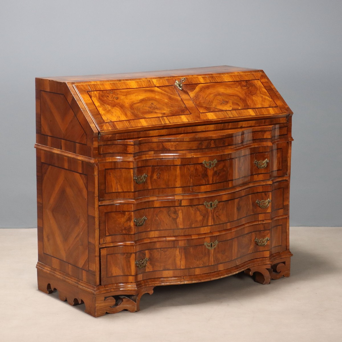 Ribalta Barocca in Noce Veneto XVIII secolo