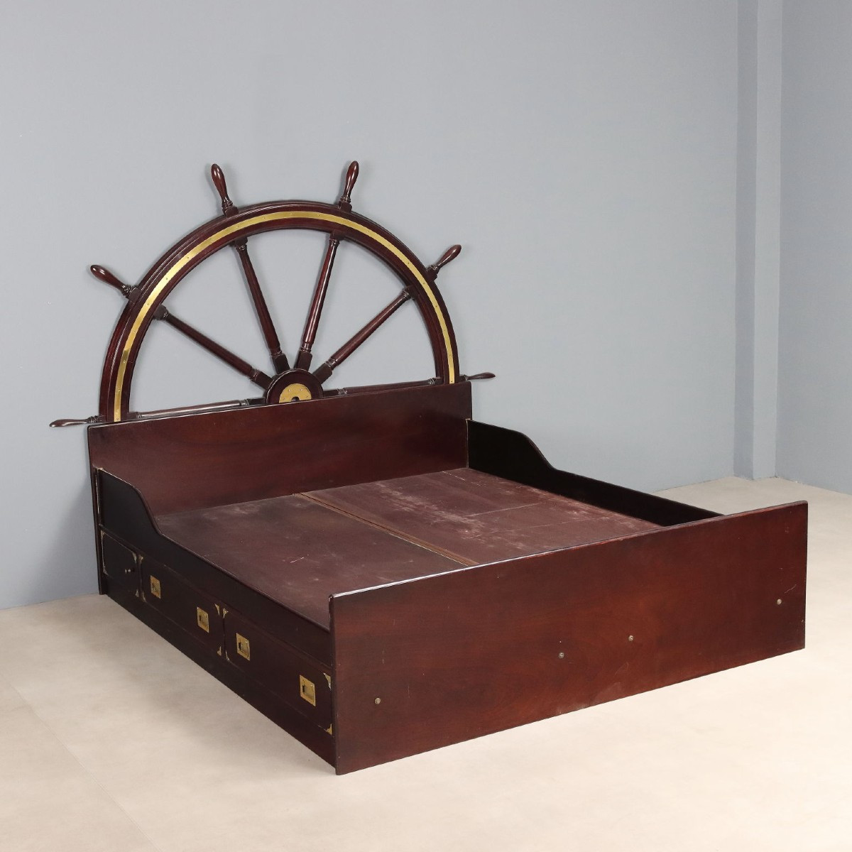 Letto Matrimoniale in Stile Marina Italia XX Secolo