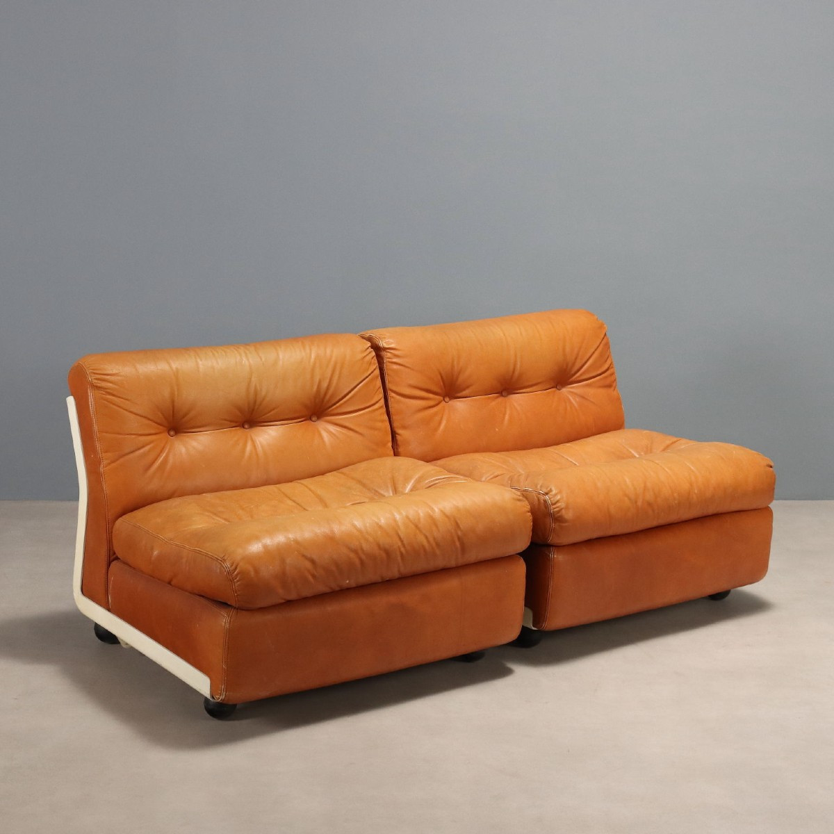 Due Poltrone 'Amanta' di Mario Bellini Produzione B&B Italia Anni 70