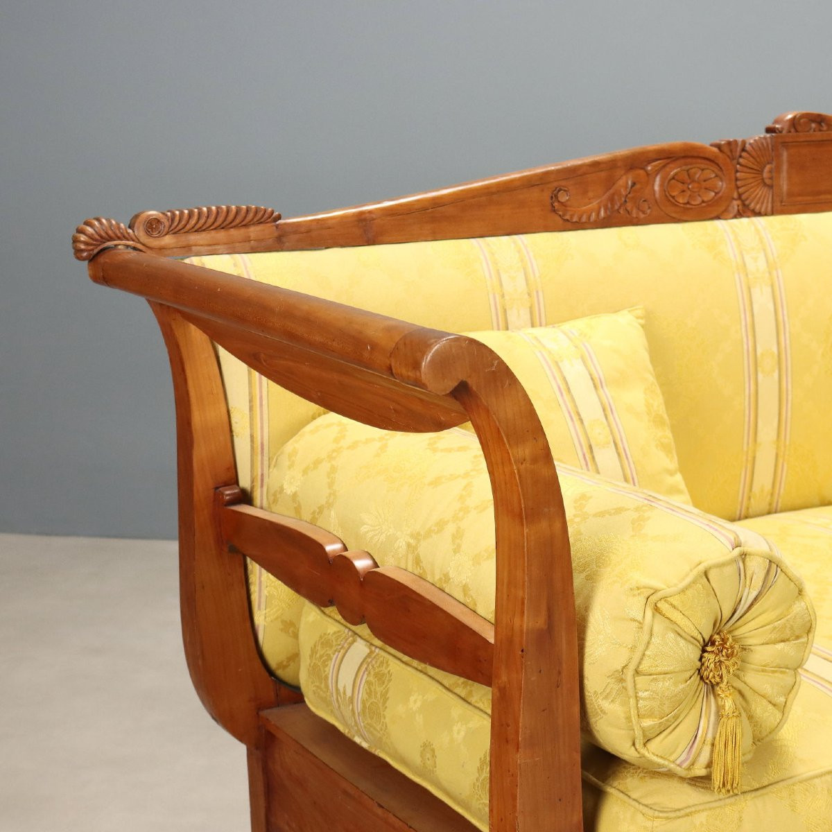 Divano Luigi Filippo in Ciliegio Italia Metà XIX Secolo-photo-3