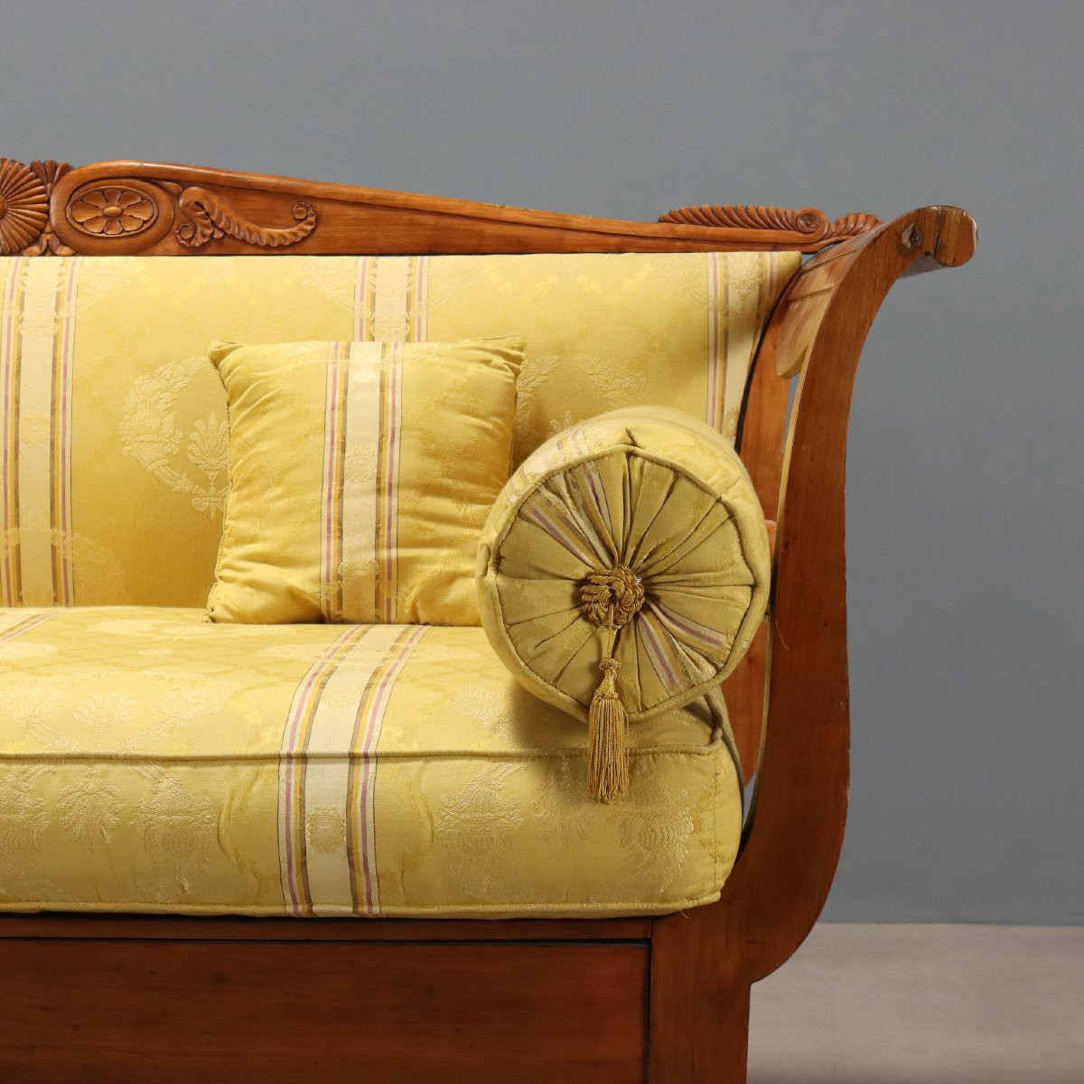 Divano Luigi Filippo in Ciliegio Italia Metà XIX Secolo-photo-2