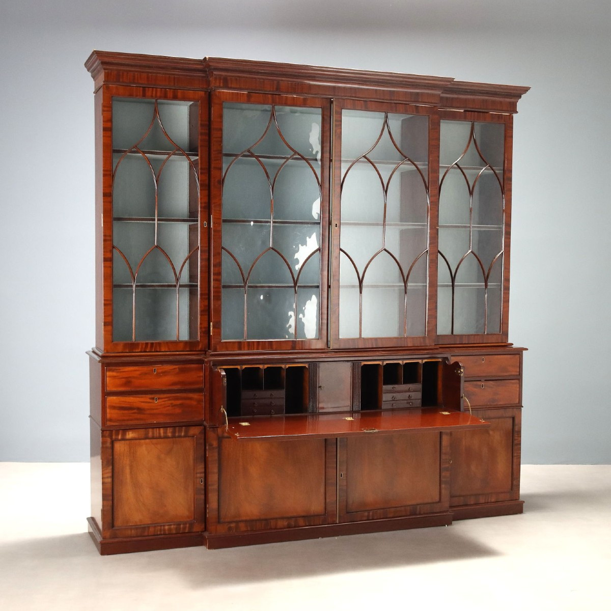 Libreria in Mogano e Piuma di Mogano Inghilterra Primo Quarto XIX Secolo