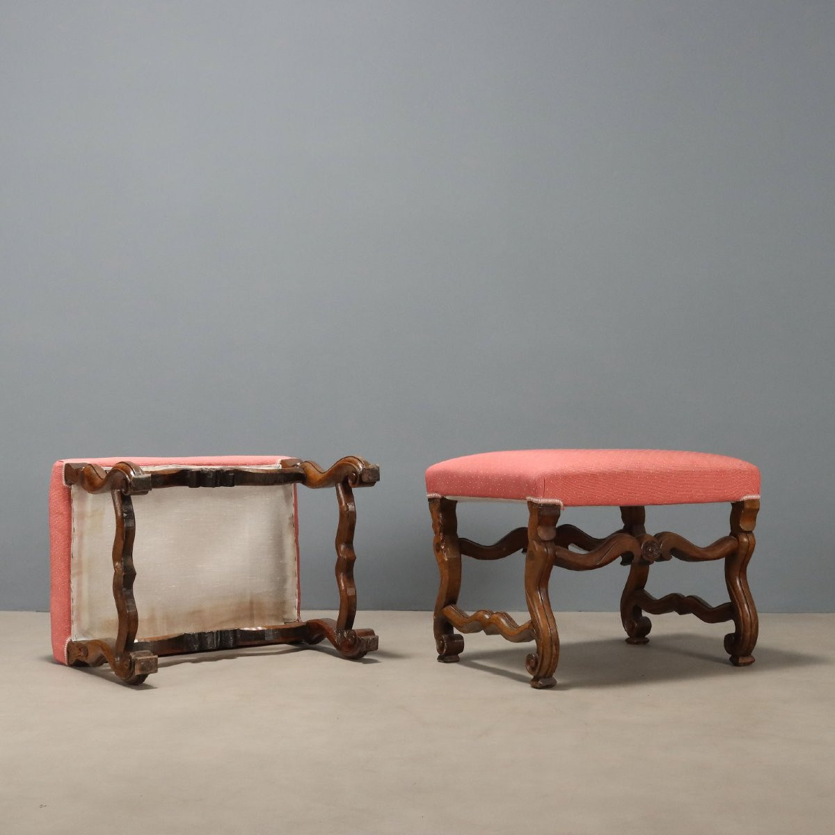 Coppia di Sgabelli Barocchi in Noce Piemonte Inizio XVIII Secolo-photo-3