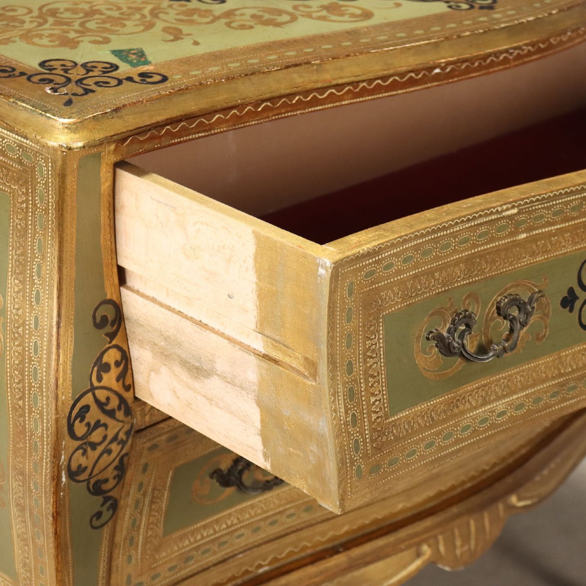 Piccolo Cassettone in Legno Laccato e Dipinto Italia XX Secolo-photo-3