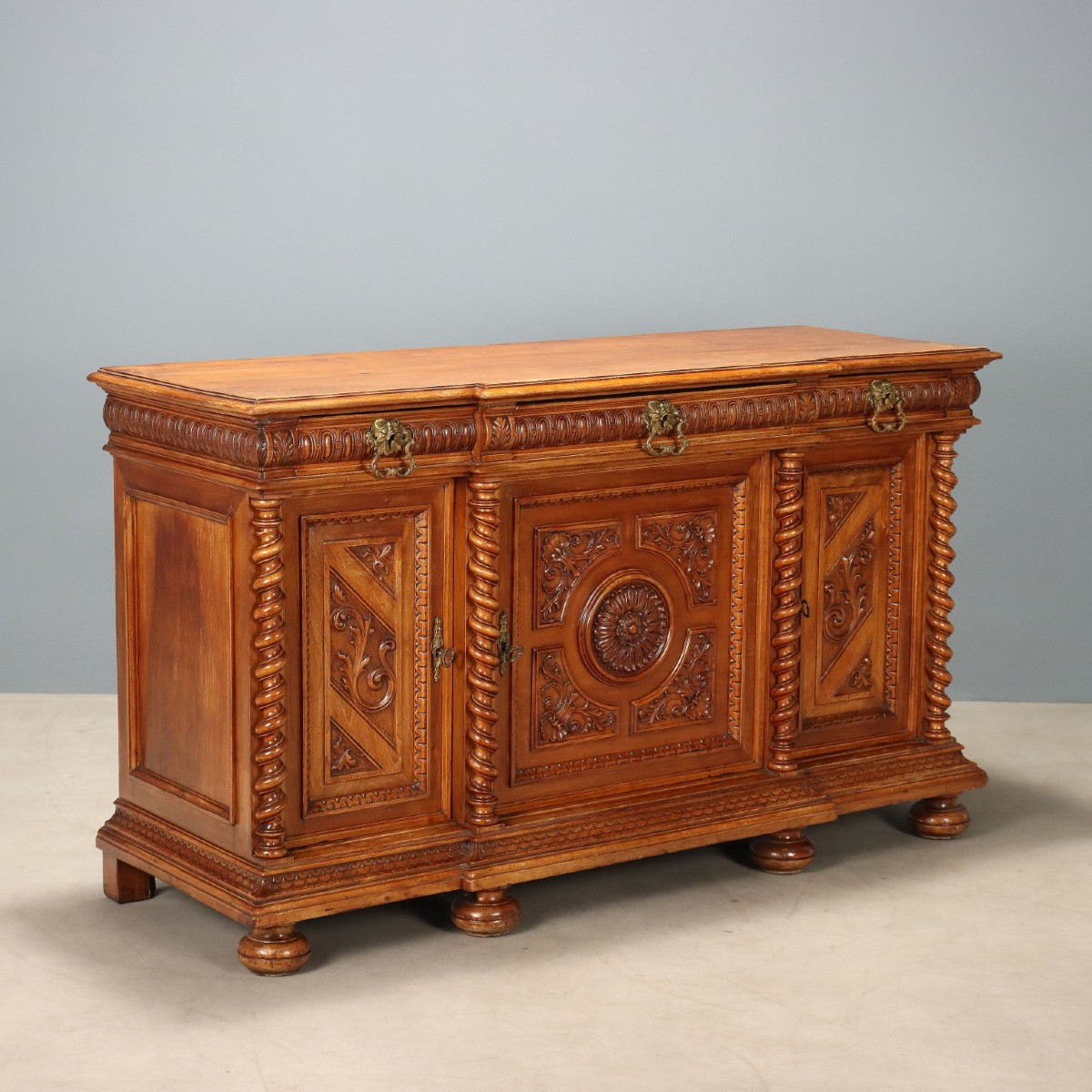 Credenza Neobarocca in Noce Italia, fine XIX Secolo