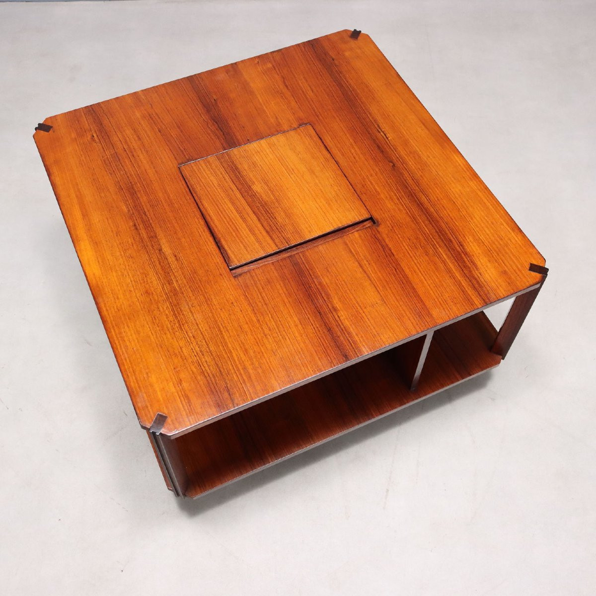 Tavolino Bar 'Square' di Marco Zanuso Produzione Arflex Anni '60-photo-2