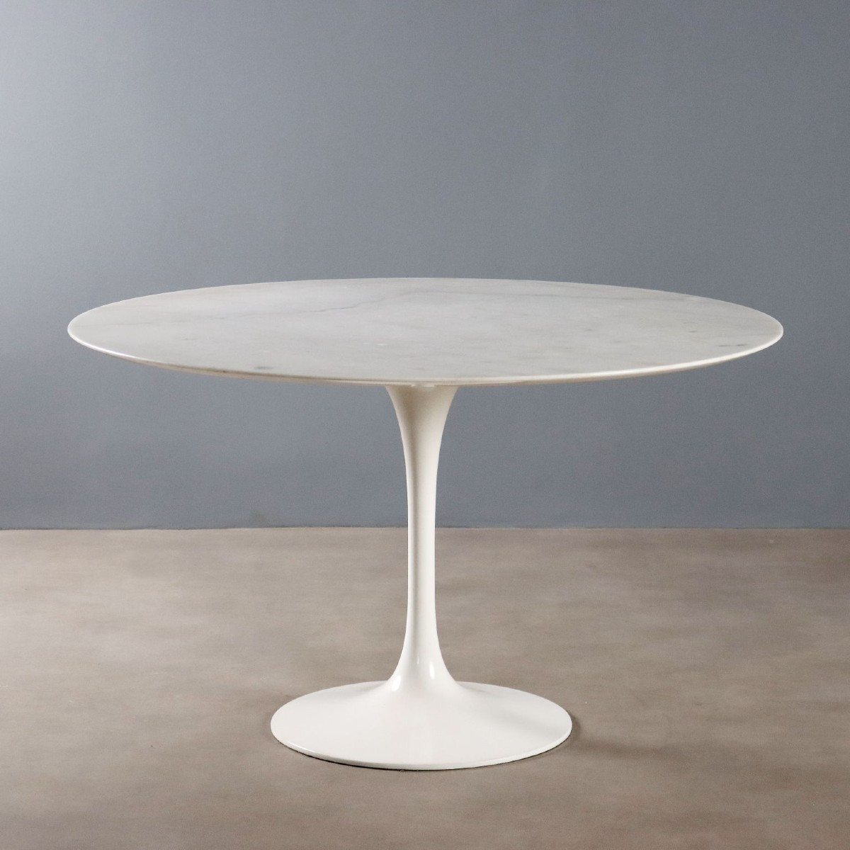 Tavolo nello Stile Tulip Anni 80