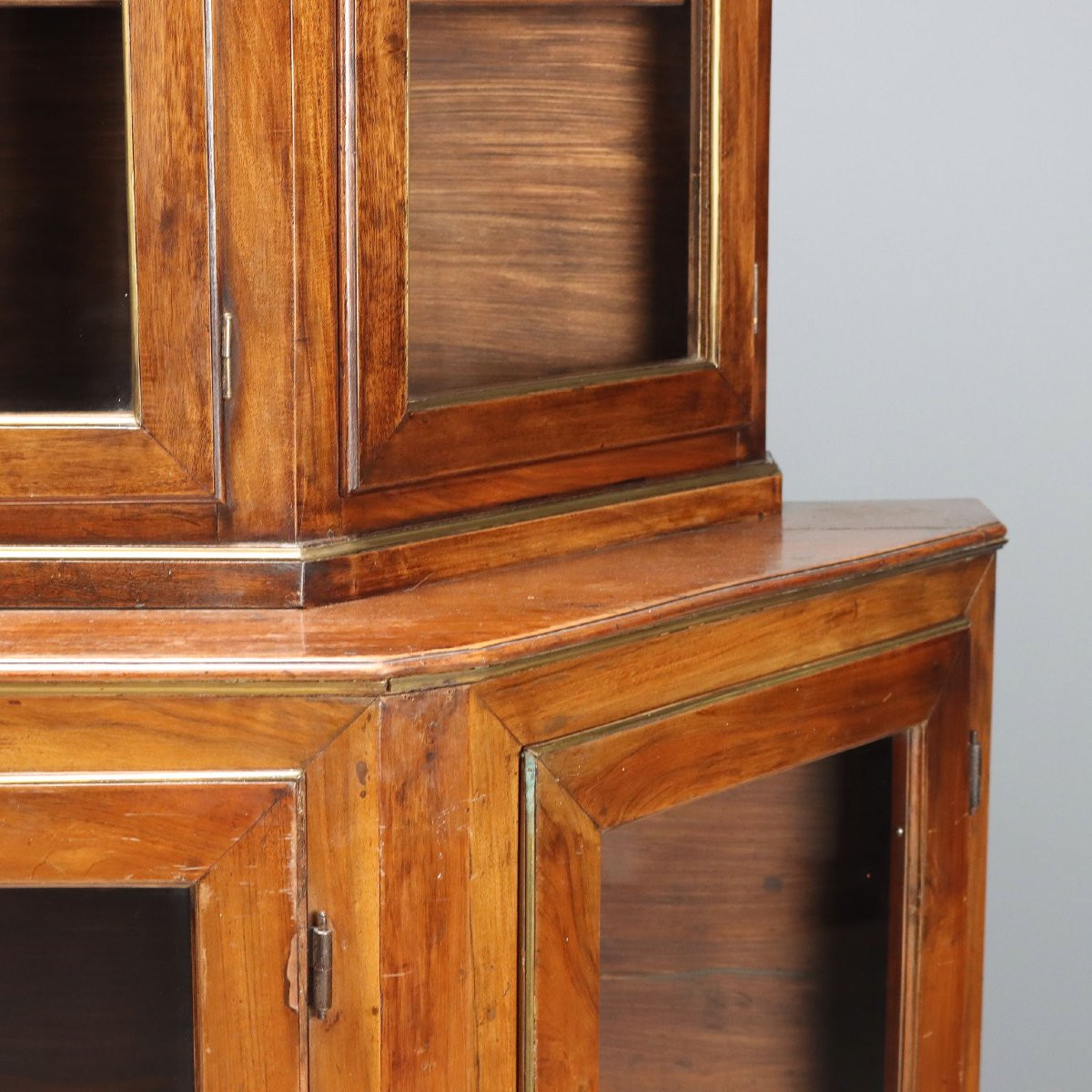 Credenza Doppio Corpo Scantonata in Noce Italia XIX Secolo-photo-3