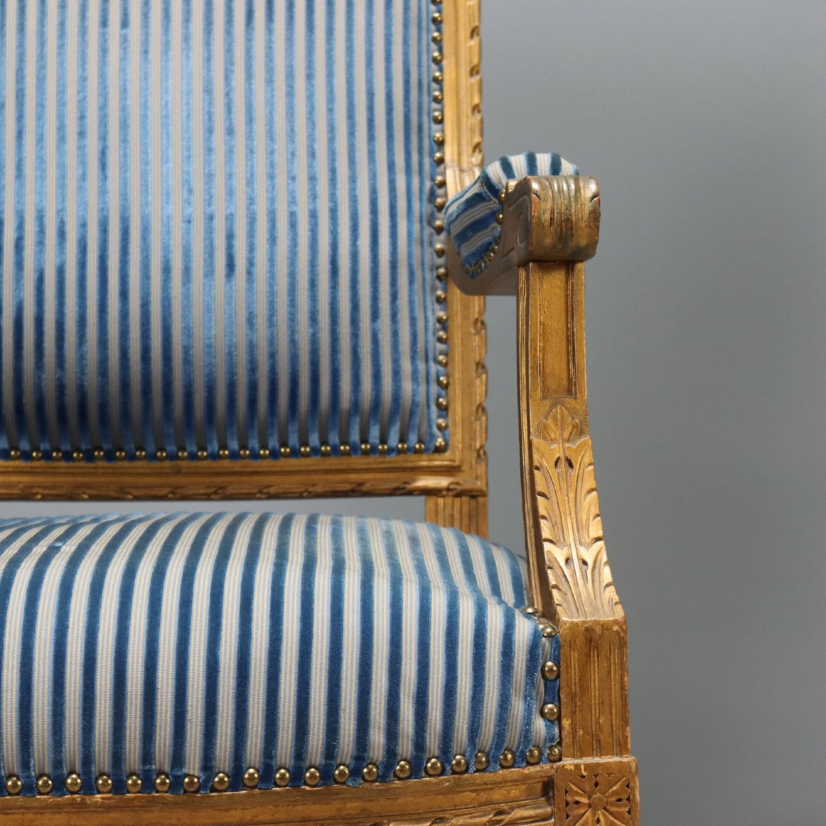 Coppia di Poltrone e di Sedie in Stile Neoclassico Dorate Italia Fine XIX Secolo-photo-2