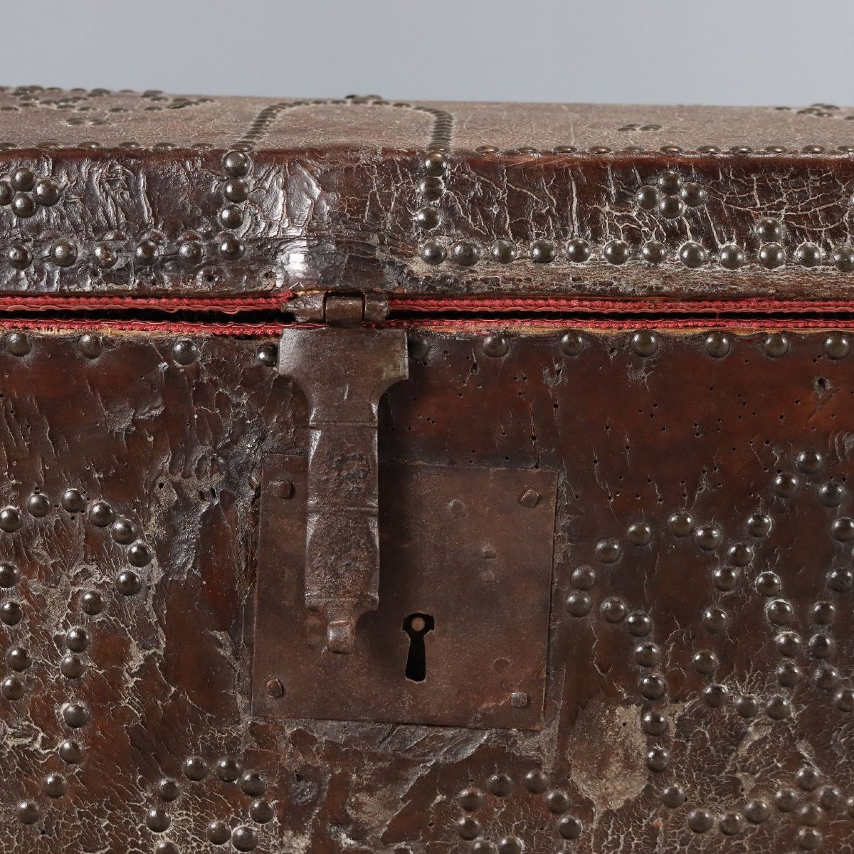 Baule Spagnolo in Legno Rivestito in Cuoio Spagna Fine XVIII Secolo-photo-1