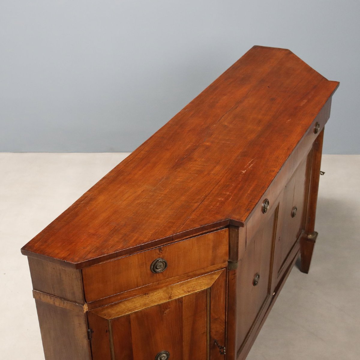 Credenza Scantonata Impero in Noce Veneto Primo Quarto XIX Secolo-photo-3