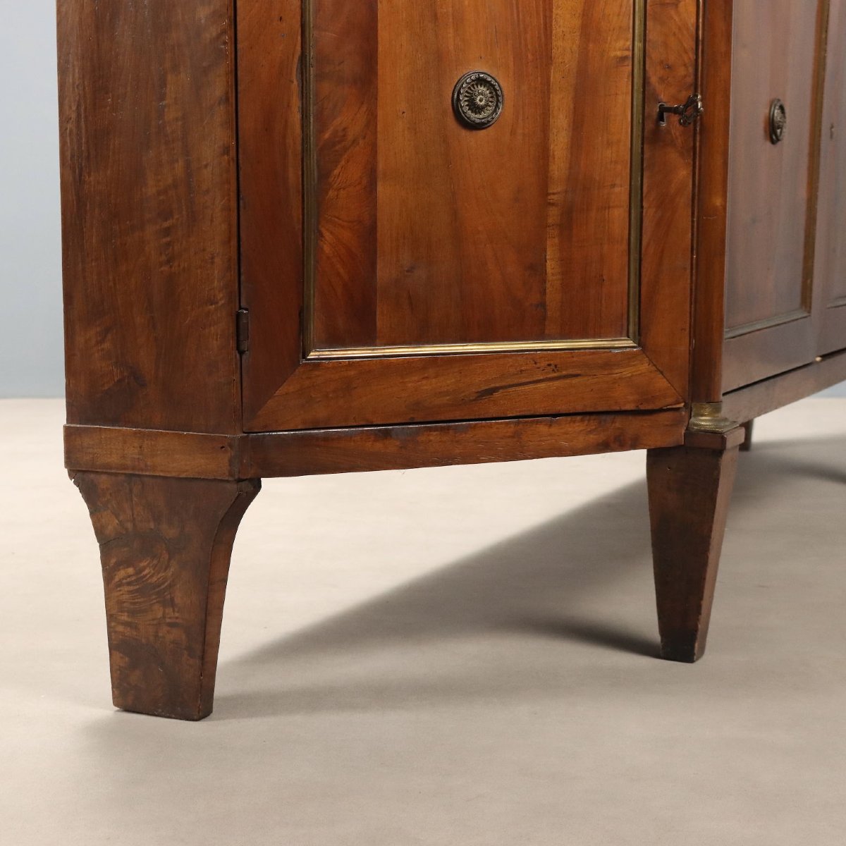 Credenza Scantonata Impero in Noce Veneto Primo Quarto XIX Secolo-photo-4