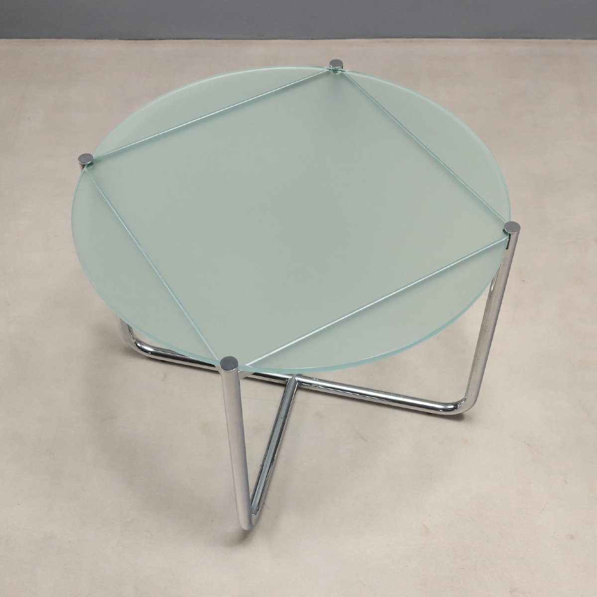 Tavolino 'E01M' di Mies van der Rohe Produzione Knoll anni '90-photo-2