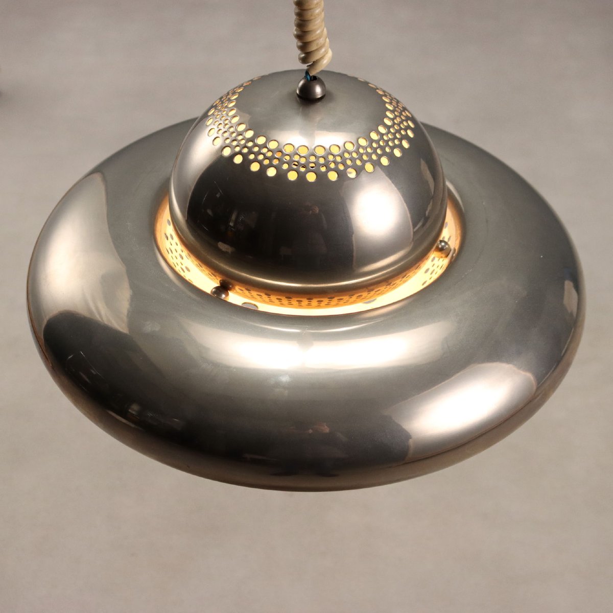 Lampada 'Fior di Loto' di Afra & Tobia Scarpa per Flos-photo-3