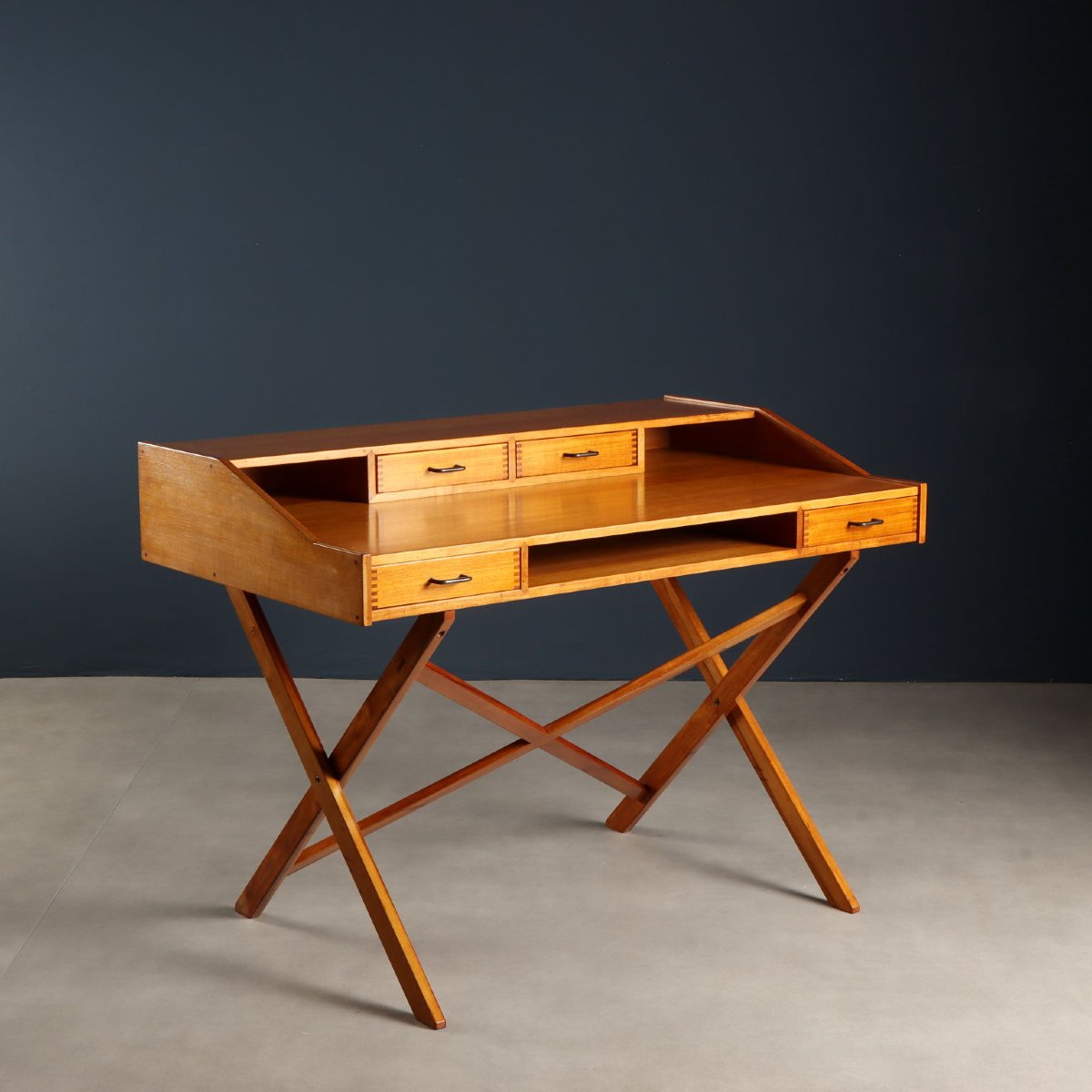Scrivania Anni '50 Cantieri Carugati Design di Gianfranco Frattini e Franco Bettonica