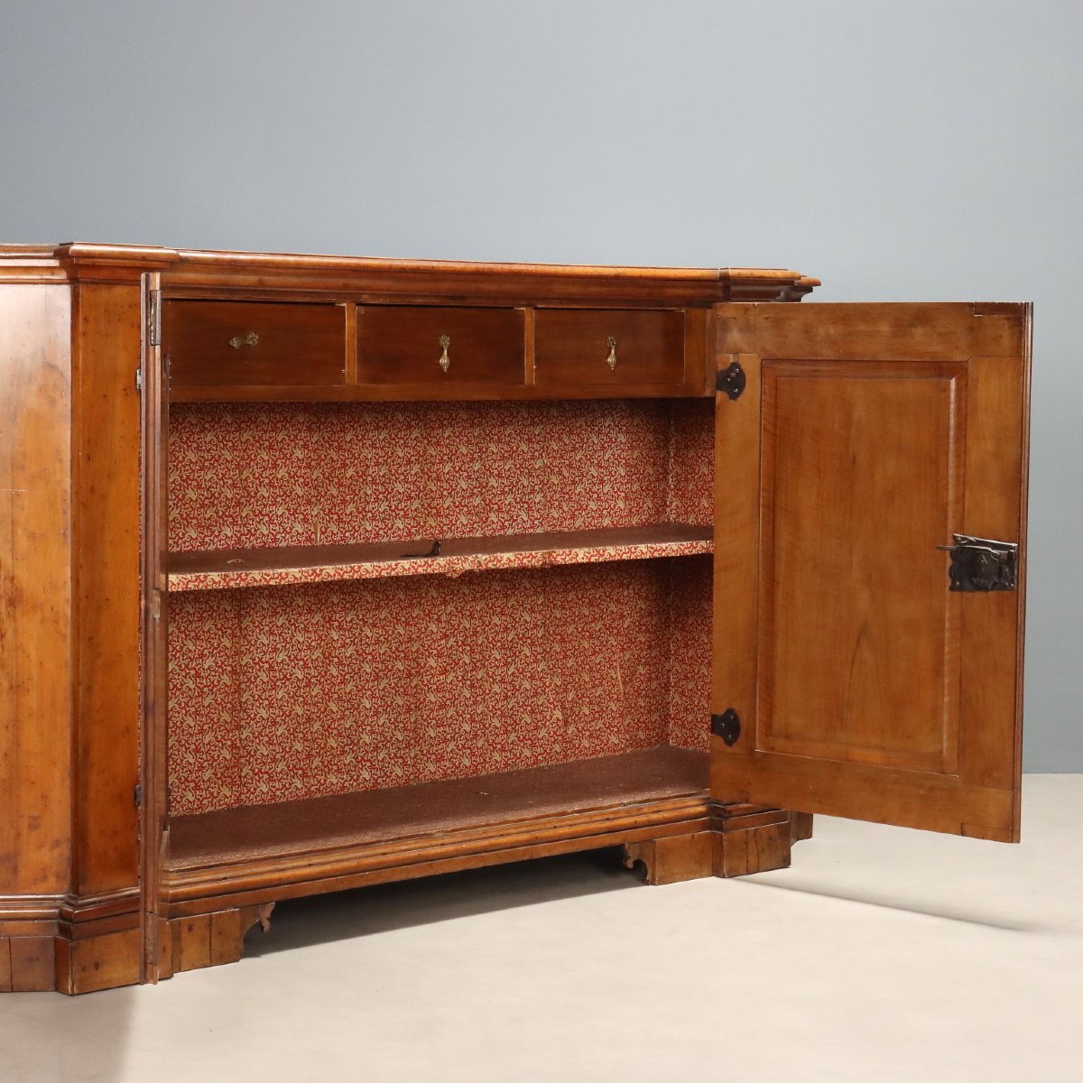 Credenza Barocca Scantonata in Noce Italia XVIII Secolo-photo-3