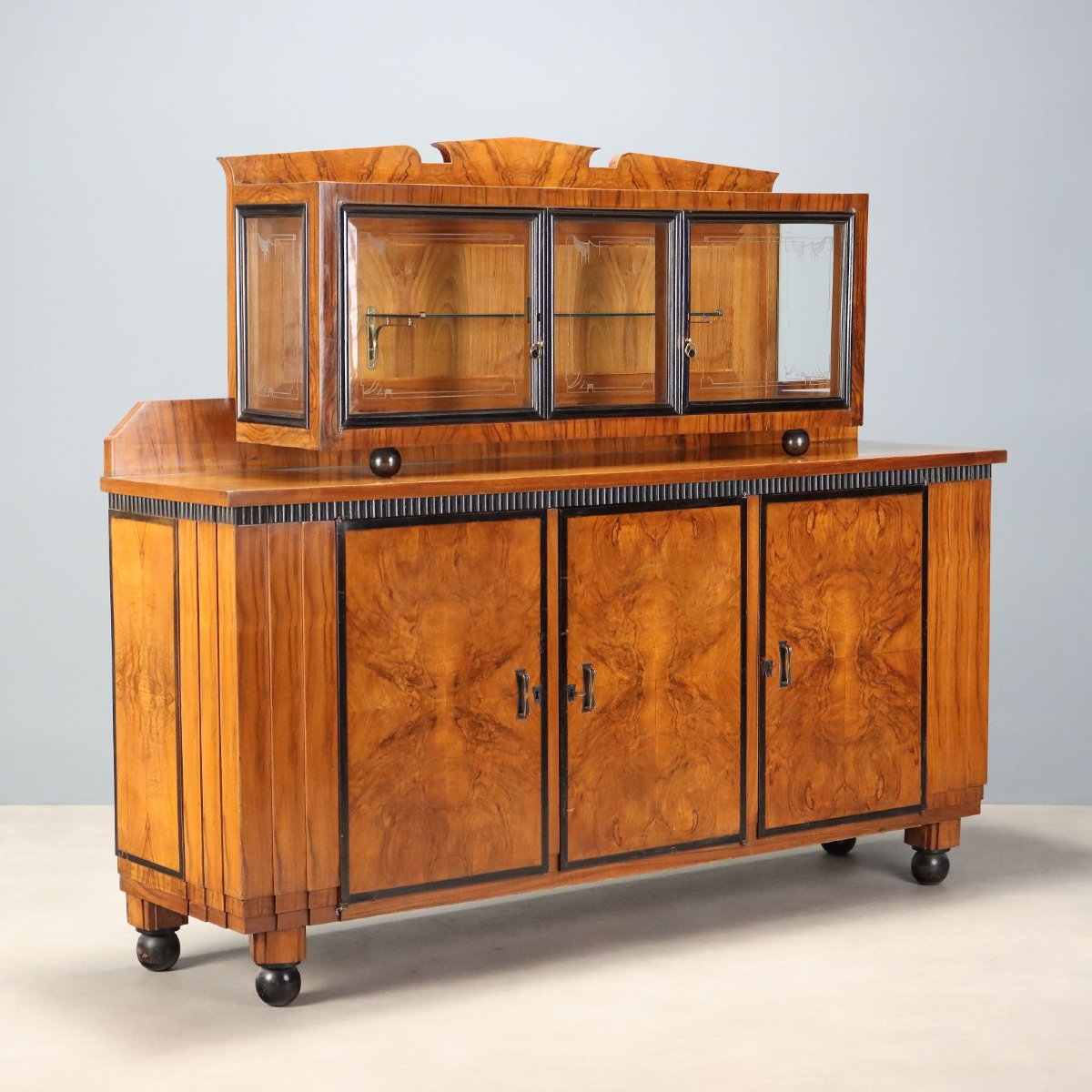 Credenza Art Decò in Noce e Radica di Noce Italia Secondo Quarto XX Secolo