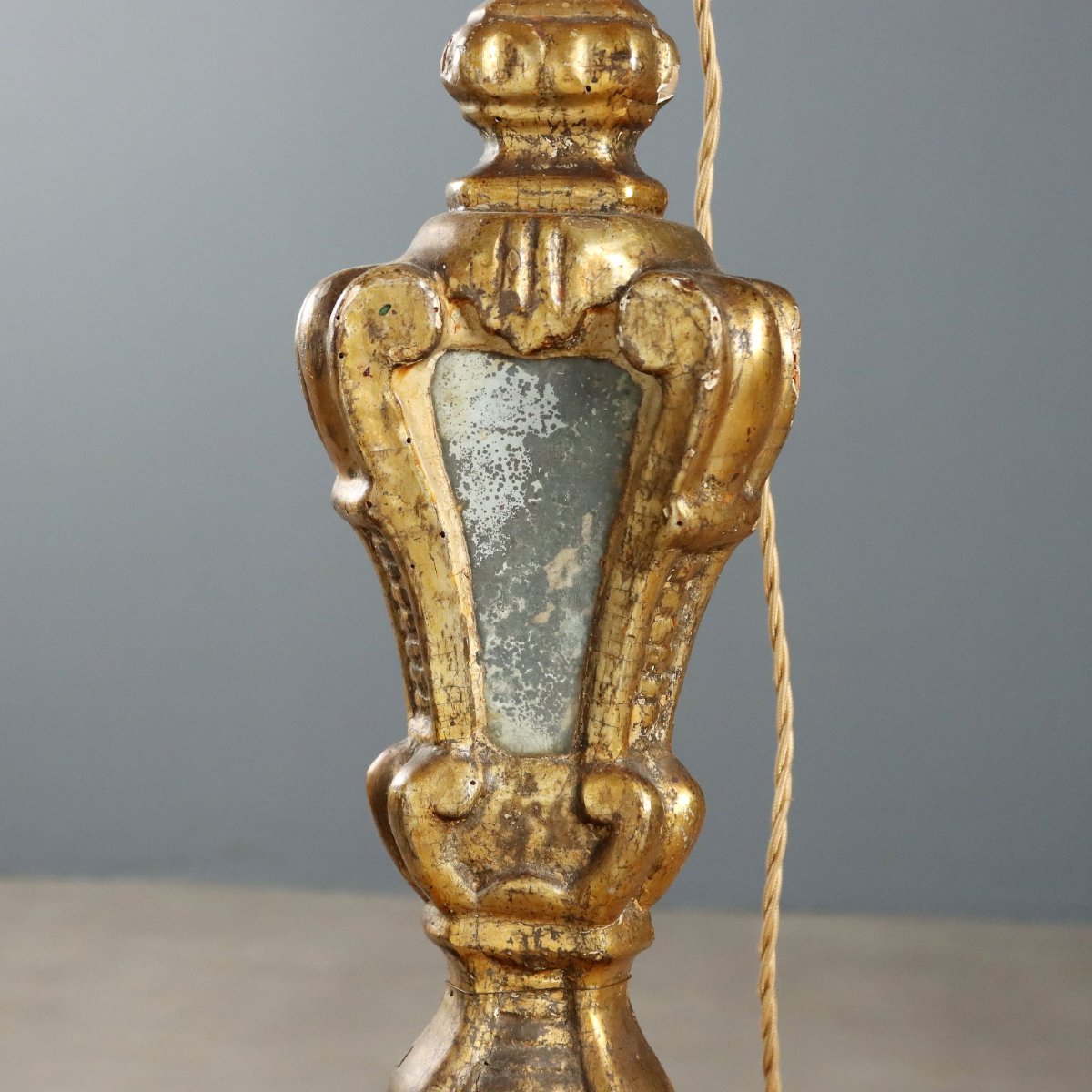 Torciere in Legno Intagliato e Dorato con Specchi Sicilia Fine XVIII Secolo-photo-1