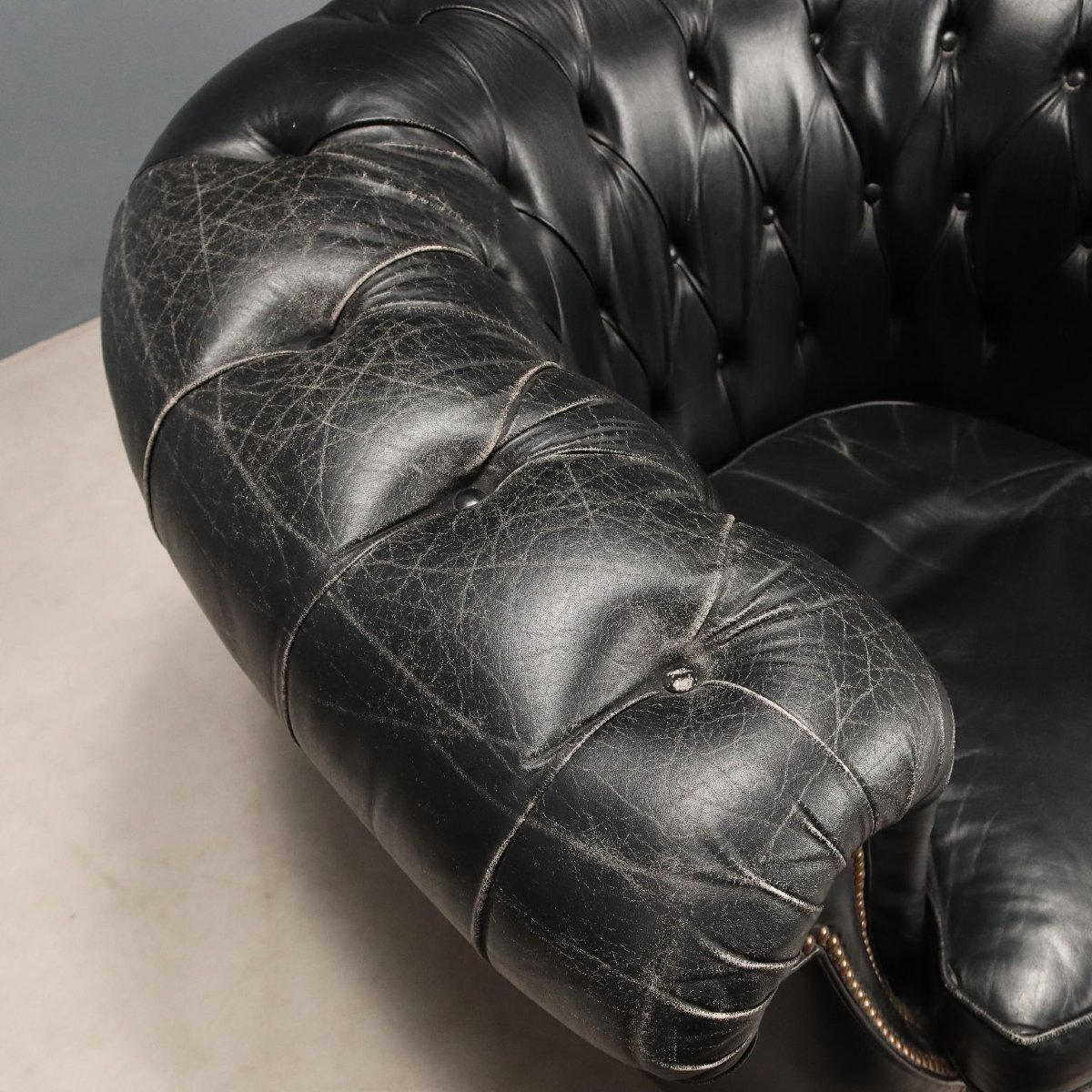 Coppia di Poltrone Chesterfield XX Secolo-photo-1
