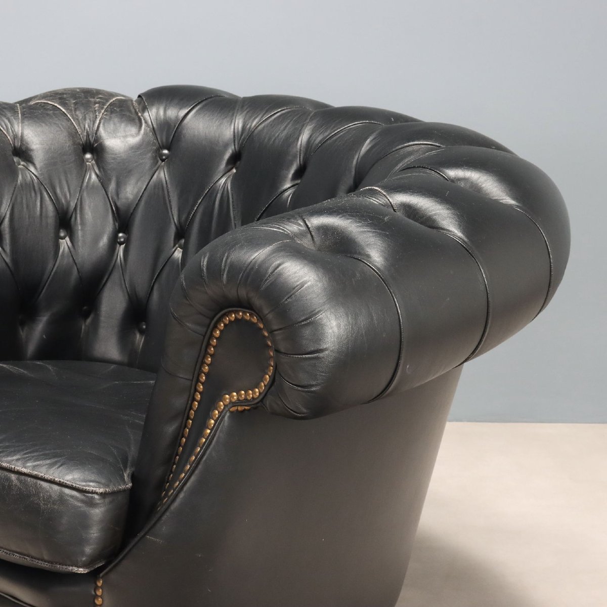 Coppia di Poltrone Chesterfield XX Secolo-photo-4