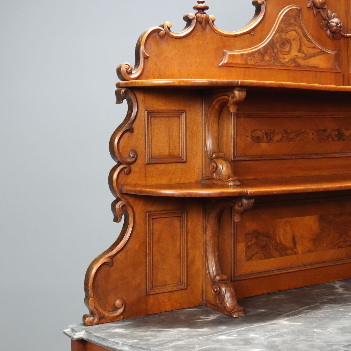 Credenza Umbertina in Noce e Radica di Noce Italia Inizio XX Secolo-photo-1