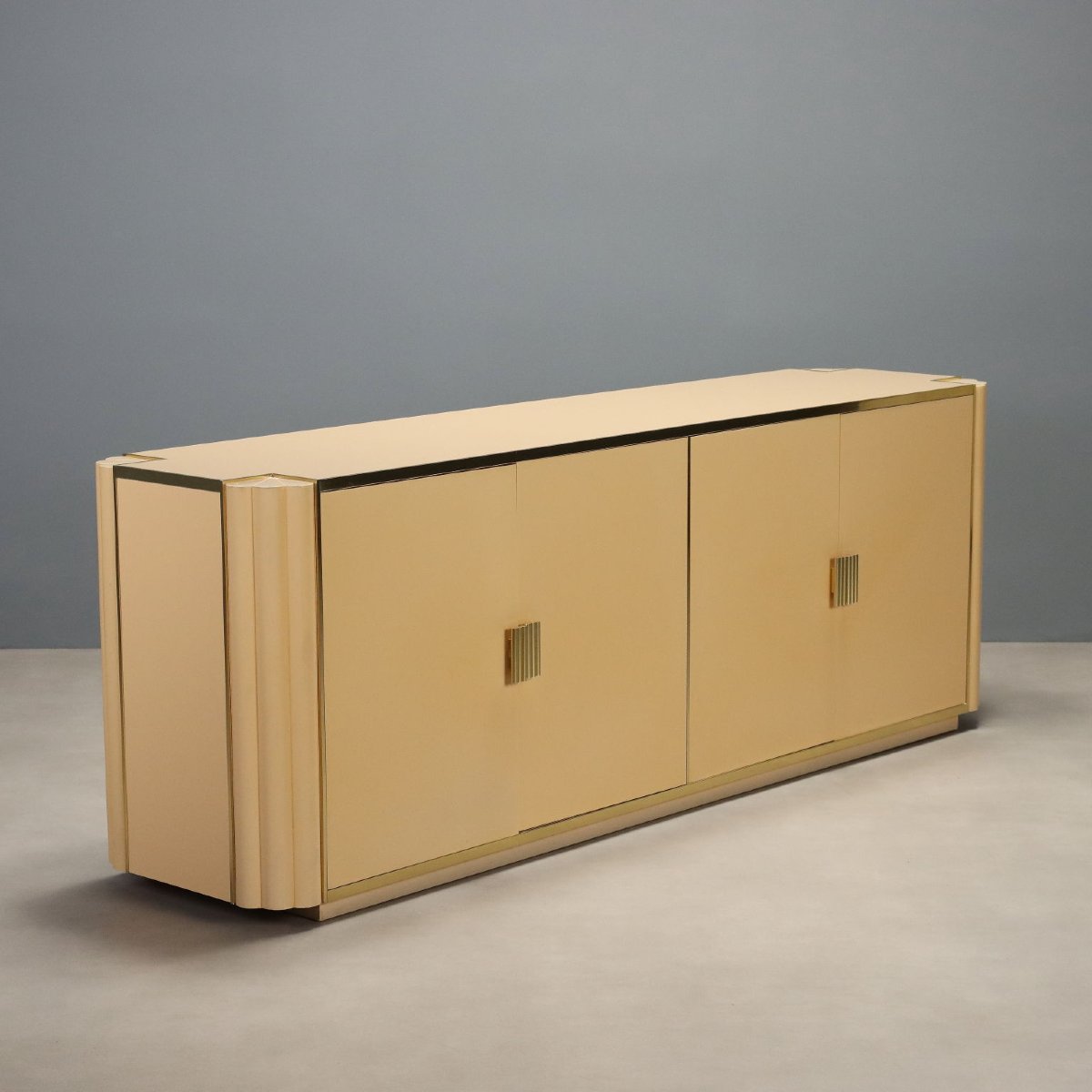 Credenza Anni '70 di Alain Delon per Mario Sabot