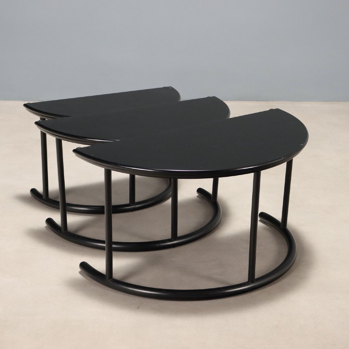 Tavolini Vintage Tria Design Gianfranco Frattini per Acerbis Anni 80-photo-1