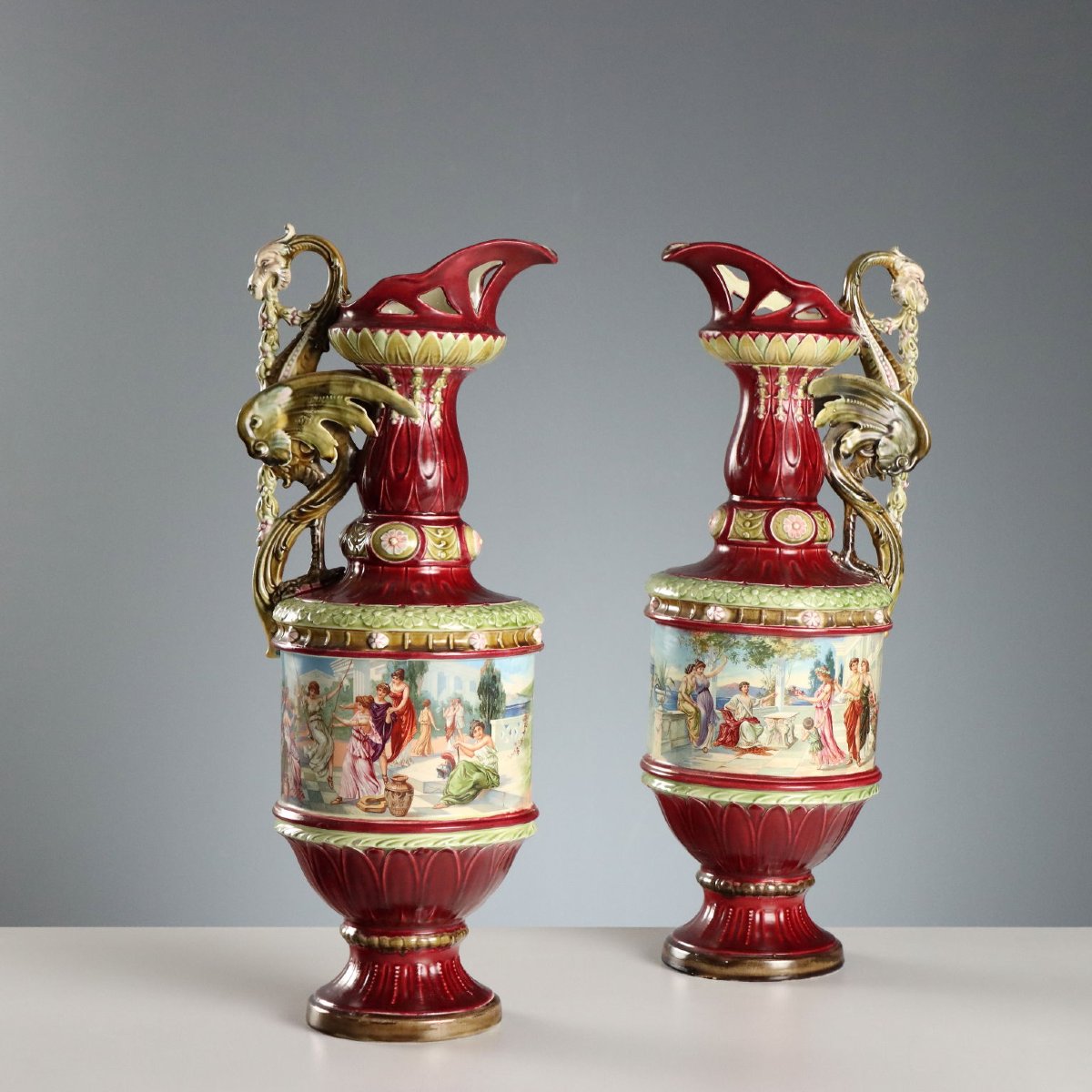 Coppia di Versatoi Jugendstil in Ceramica Centro Europa Fine '800 Primi '900