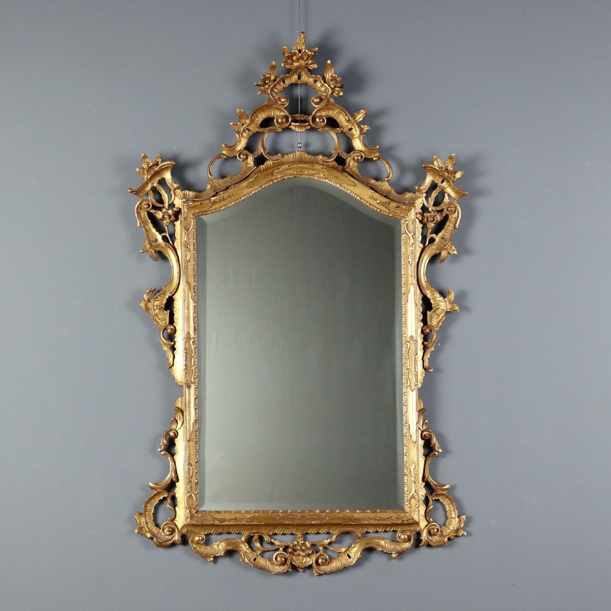 Specchiera in Stile Barocchetto in Legno Dorato Italia Inizio XX Secolo