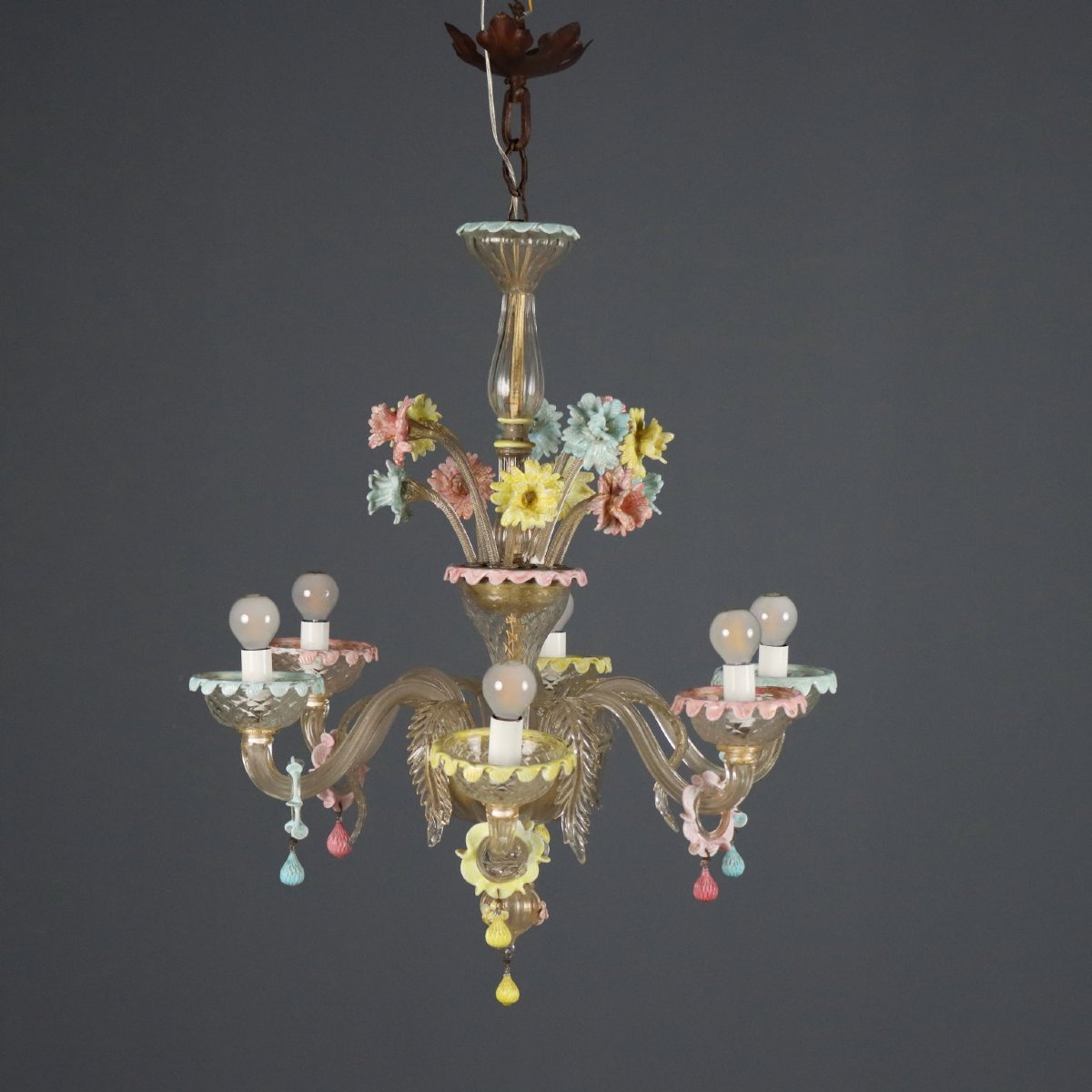 Lampadario in Vetro Soffiato Veneziano con Fiori Murano Metà XIX Secolo
