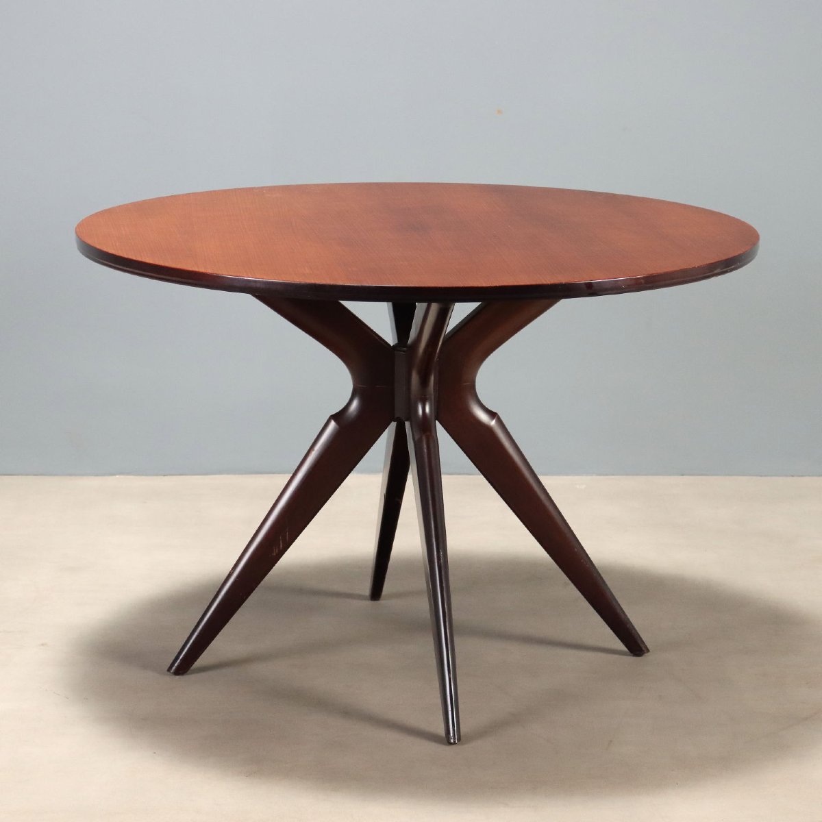 Tavolo Vintage Tondo Piano Impiallacciato Noce Design Anni 50-60 Originale