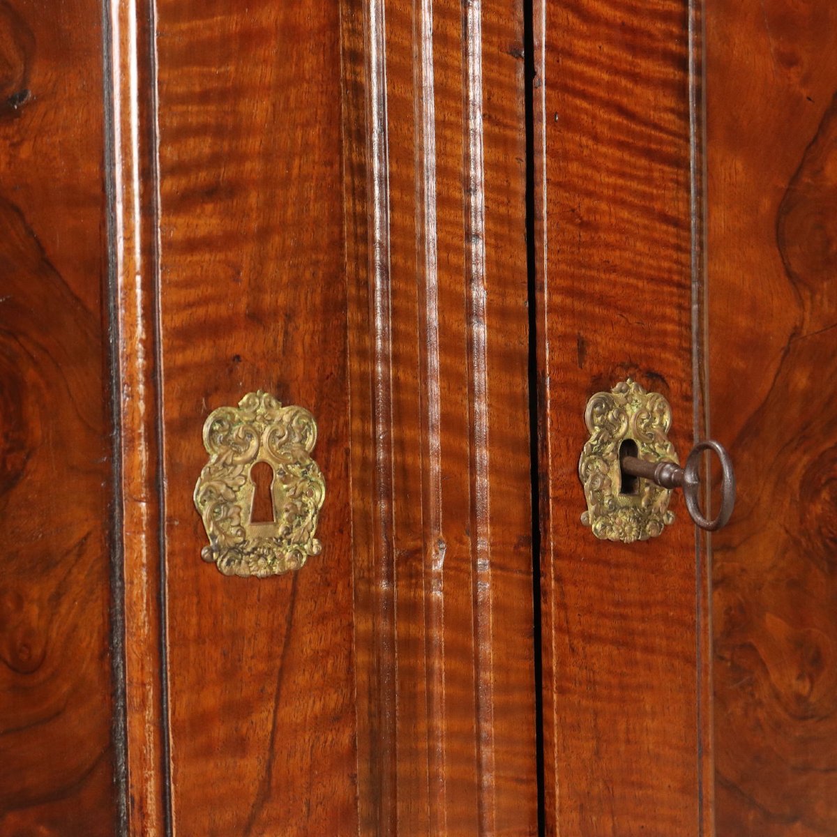 Credenza Barocca in Noce Francia Inizio XIX Secolo-photo-1