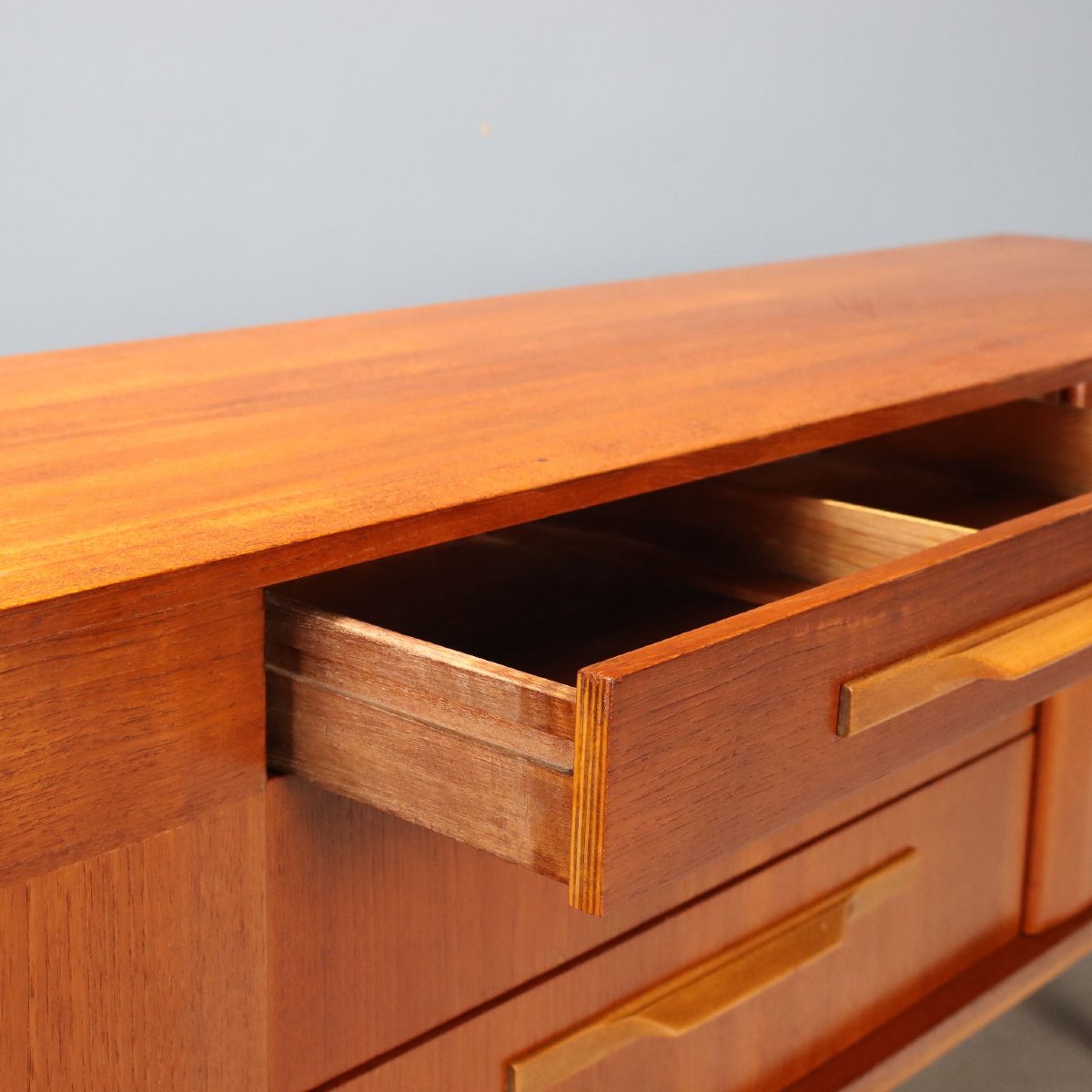 Sideboard Vintage Teak Design Inglese Anni 60 Restaurato-photo-2